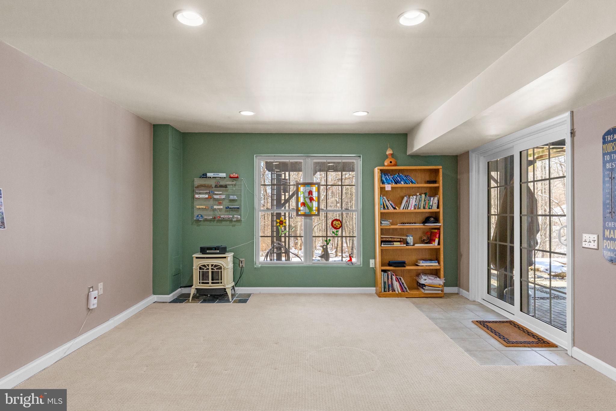 TRADITIONS AT WASH - Residential