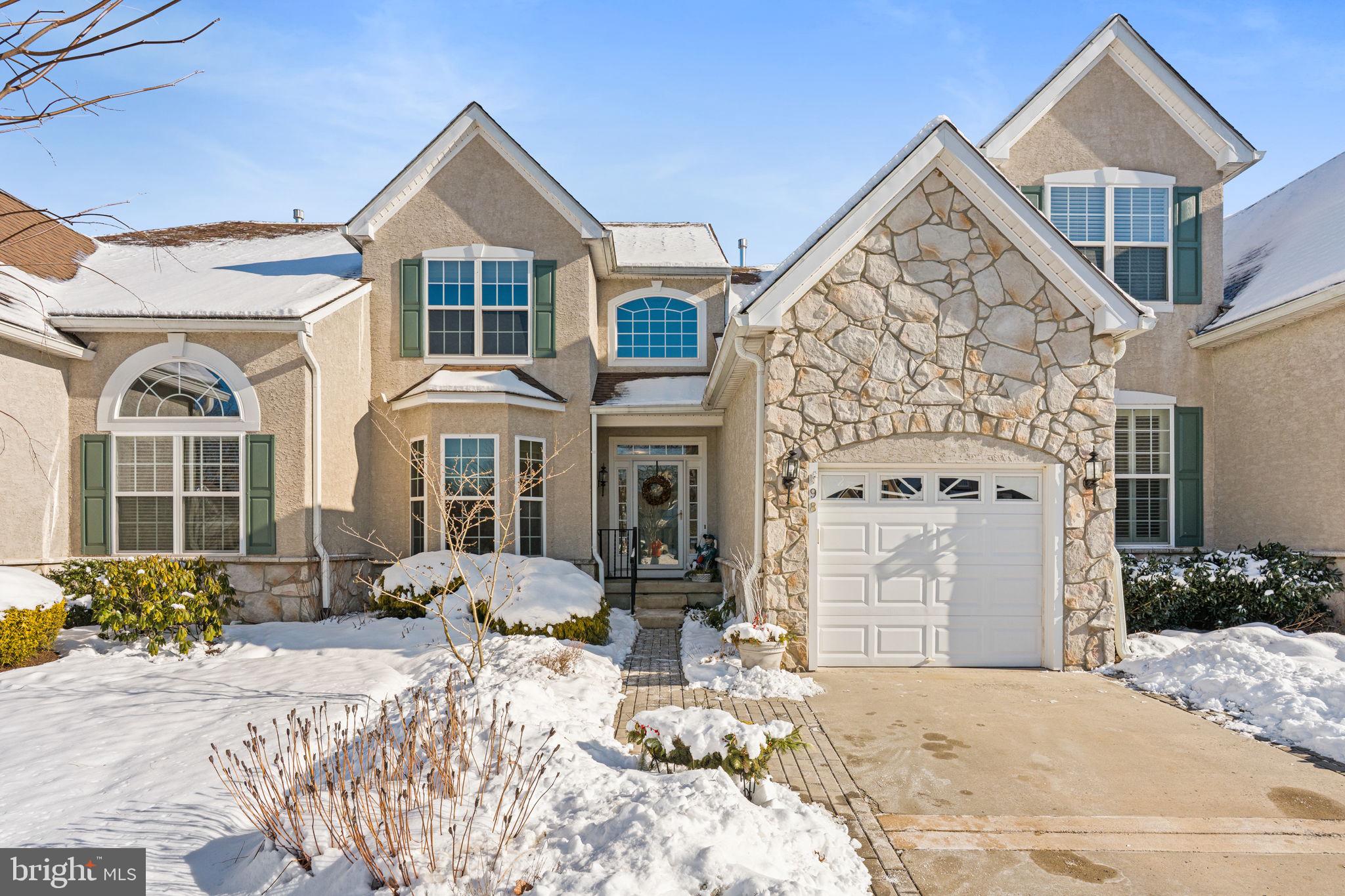 TRADITIONS AT WASH - Residential