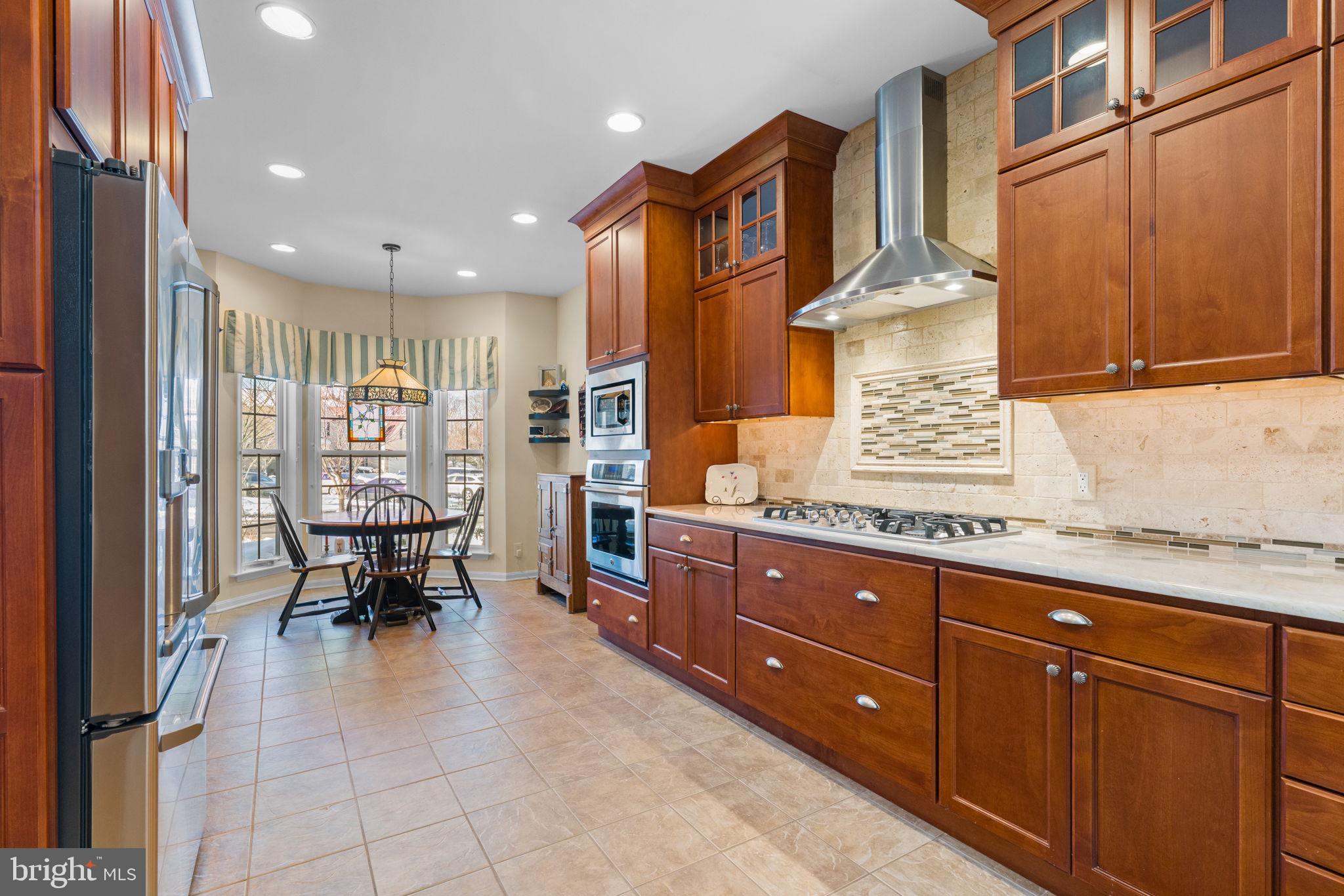 TRADITIONS AT WASH - Residential