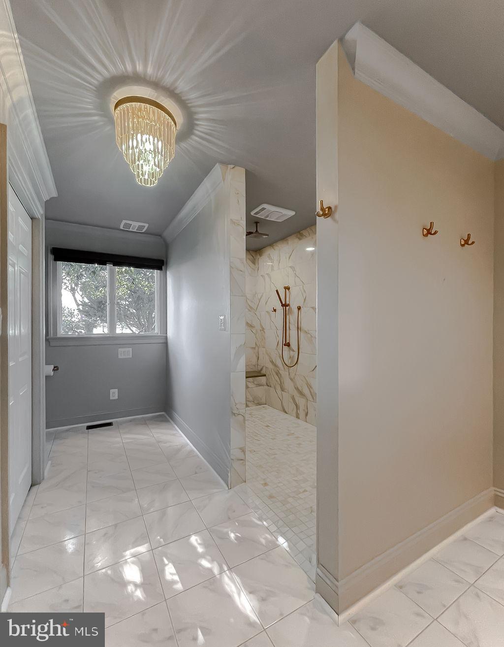 ESPERANZA FARMS - Residential