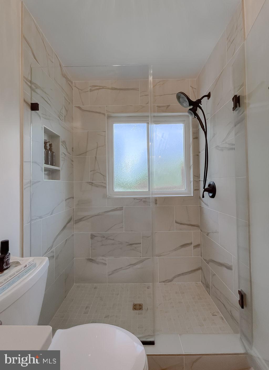 ESPERANZA FARMS - Residential