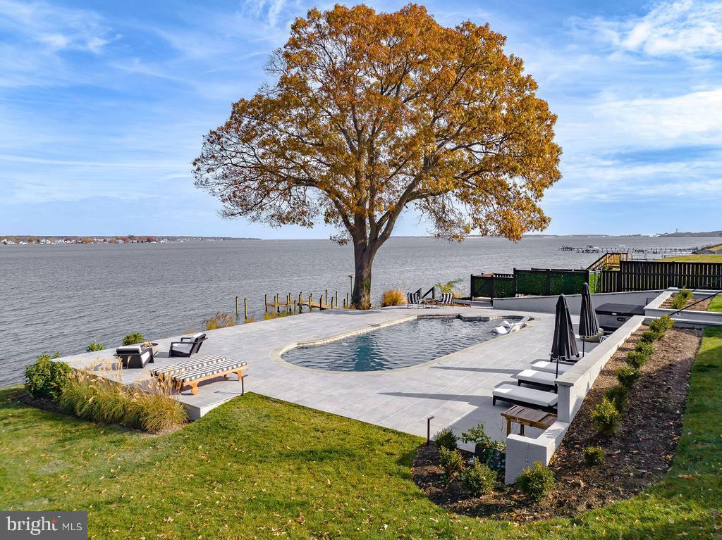 ESPERANZA FARMS - Residential