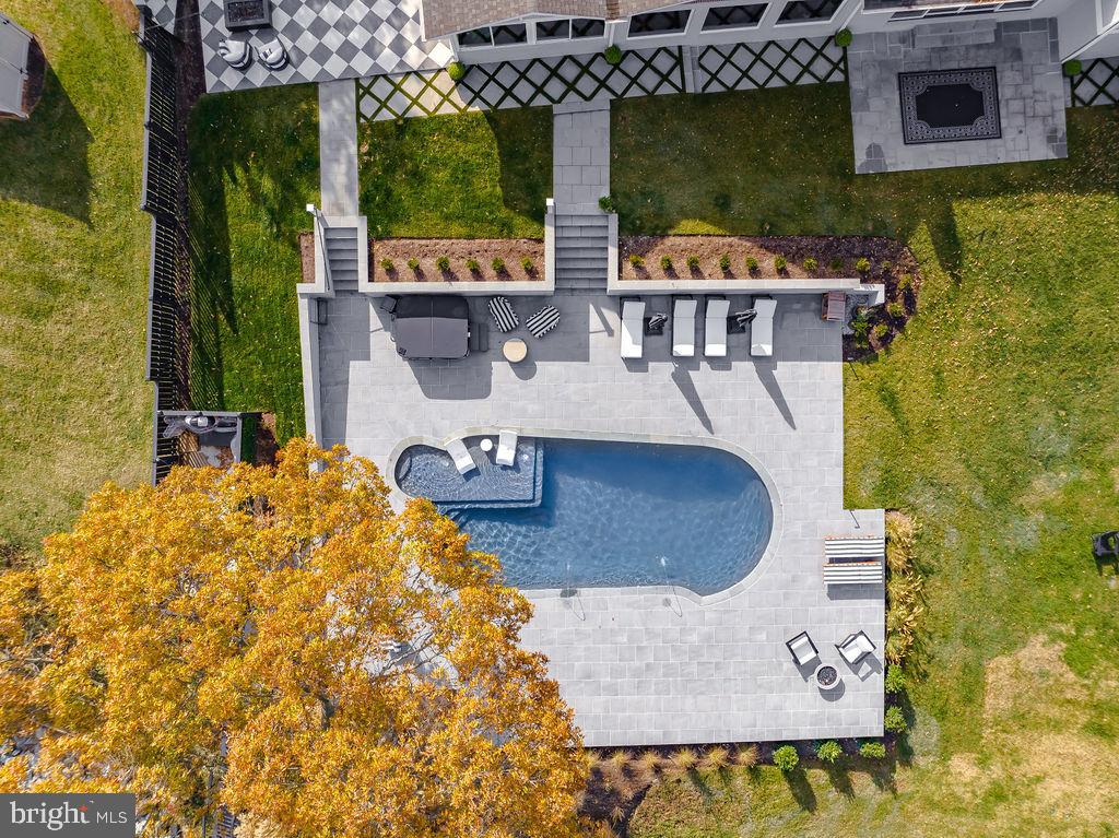 ESPERANZA FARMS - Residential