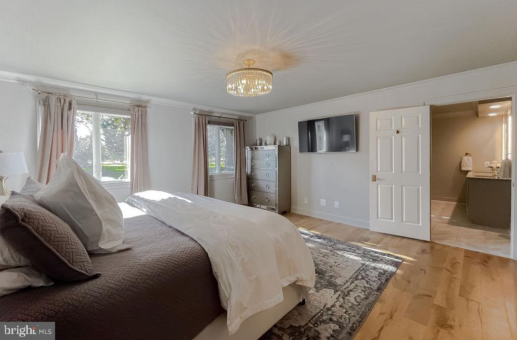 ESPERANZA FARMS - Residential