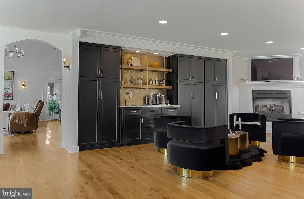 ESPERANZA FARMS - Residential