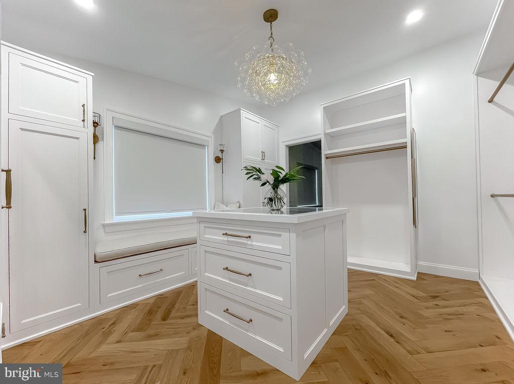 ESPERANZA FARMS - Residential