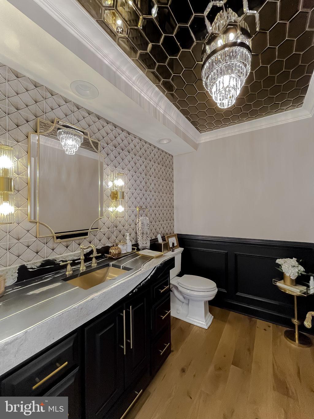 ESPERANZA FARMS - Residential