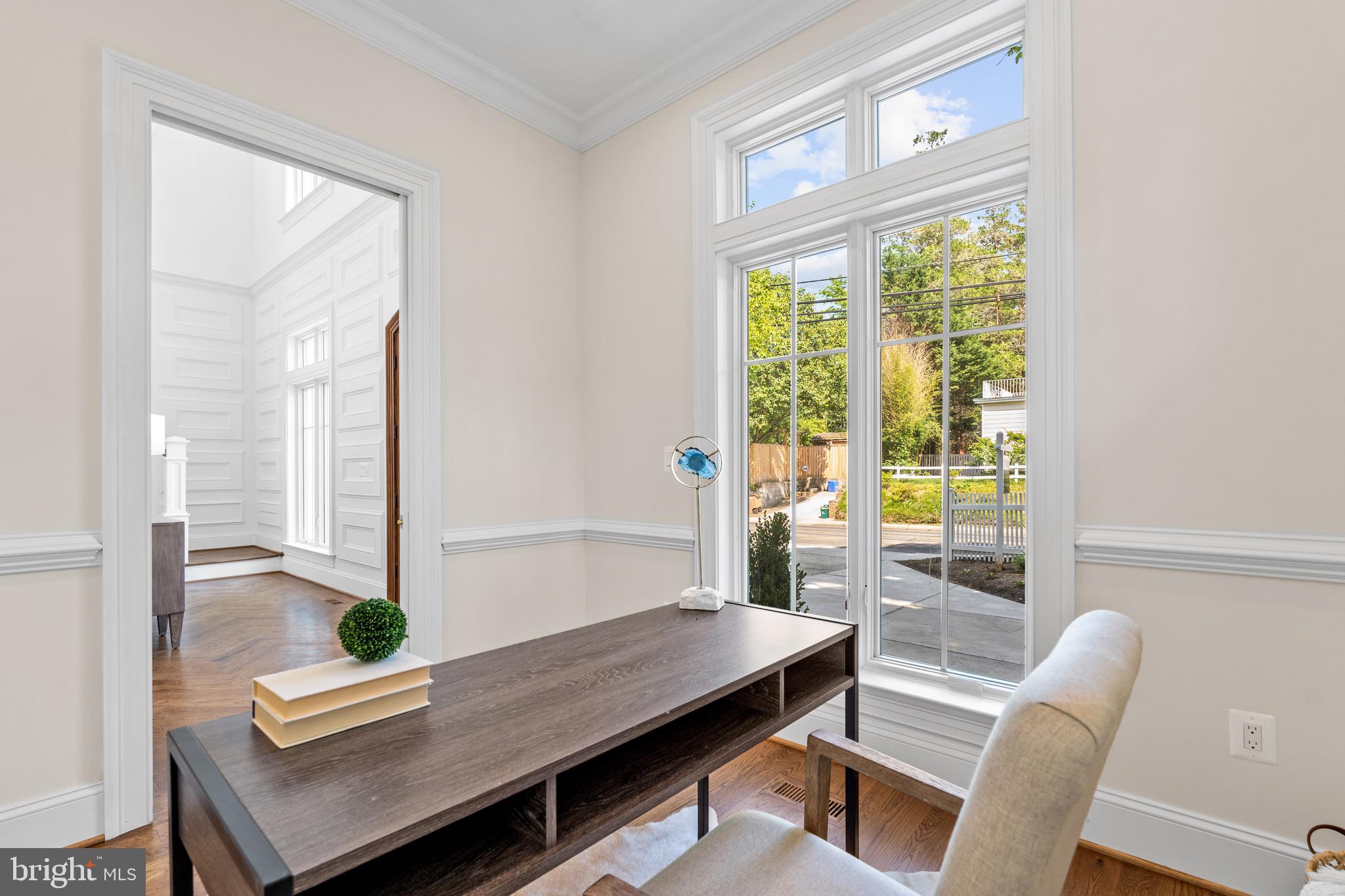 CHEVY CHASE - Residential