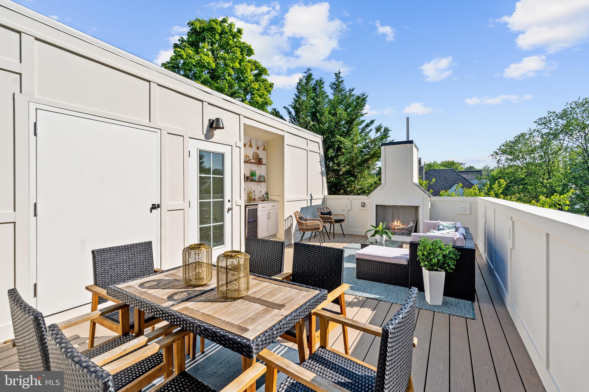 CHEVY CHASE - Residential