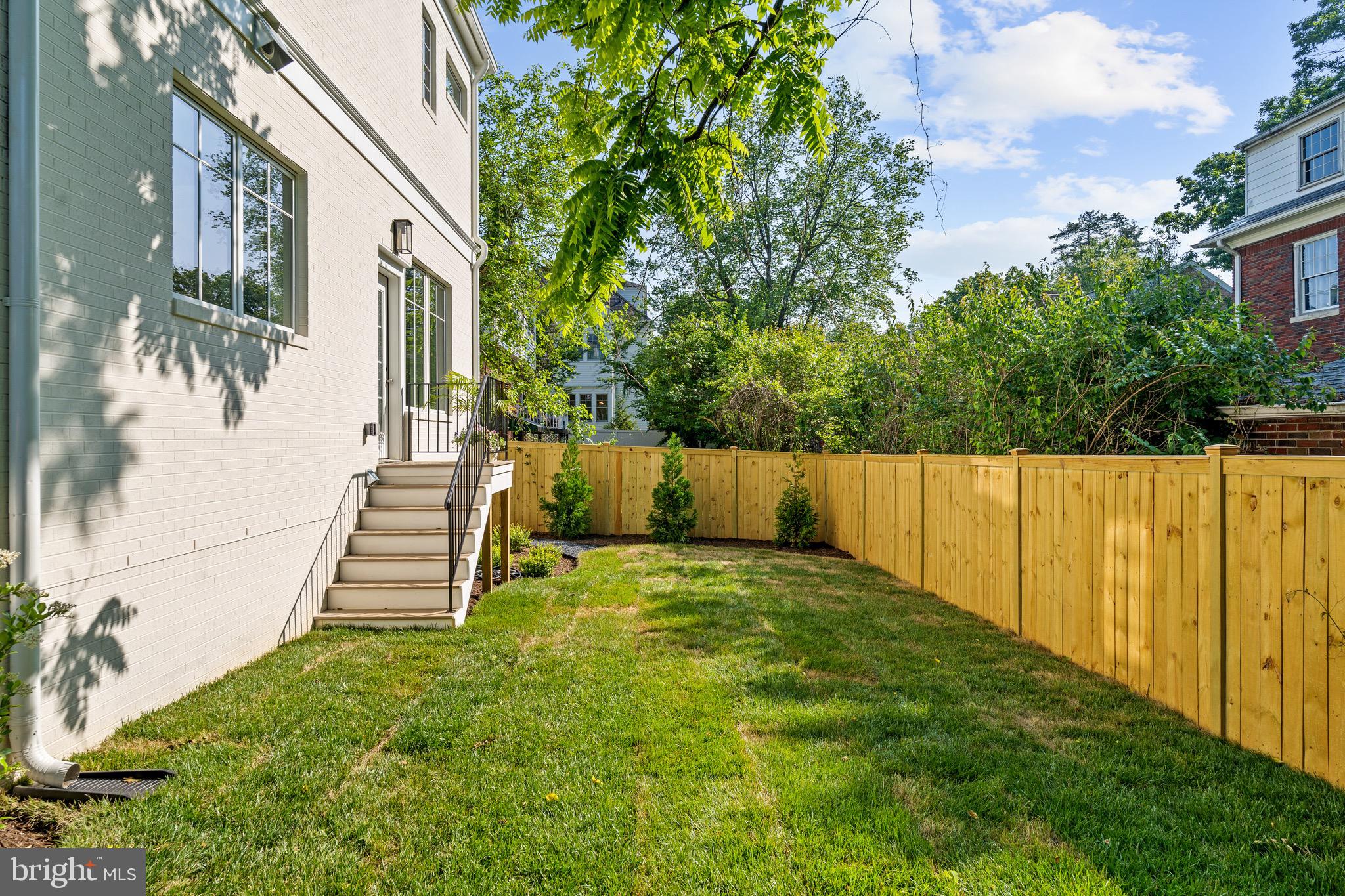 CHEVY CHASE - Residential