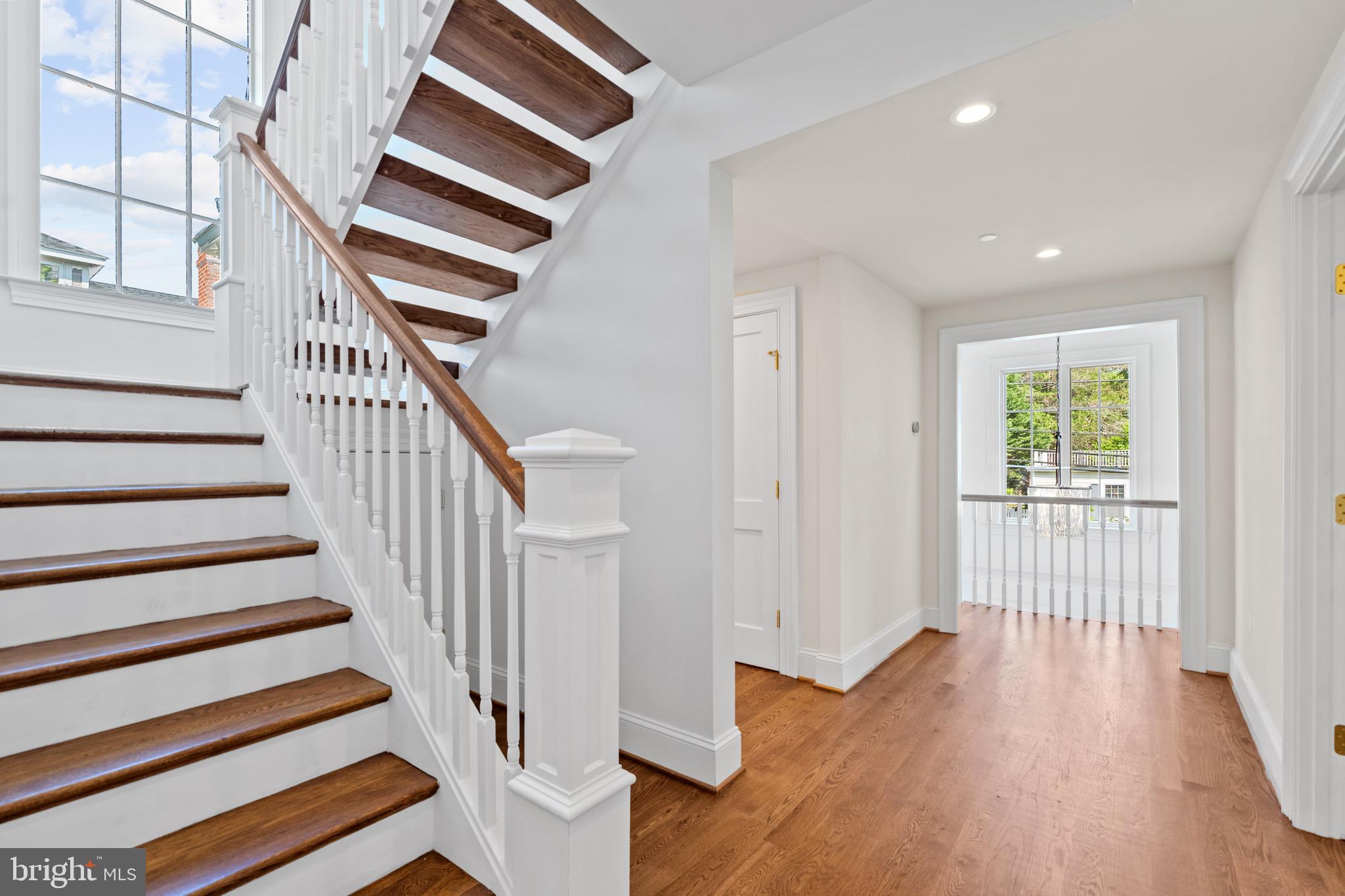 CHEVY CHASE - Residential