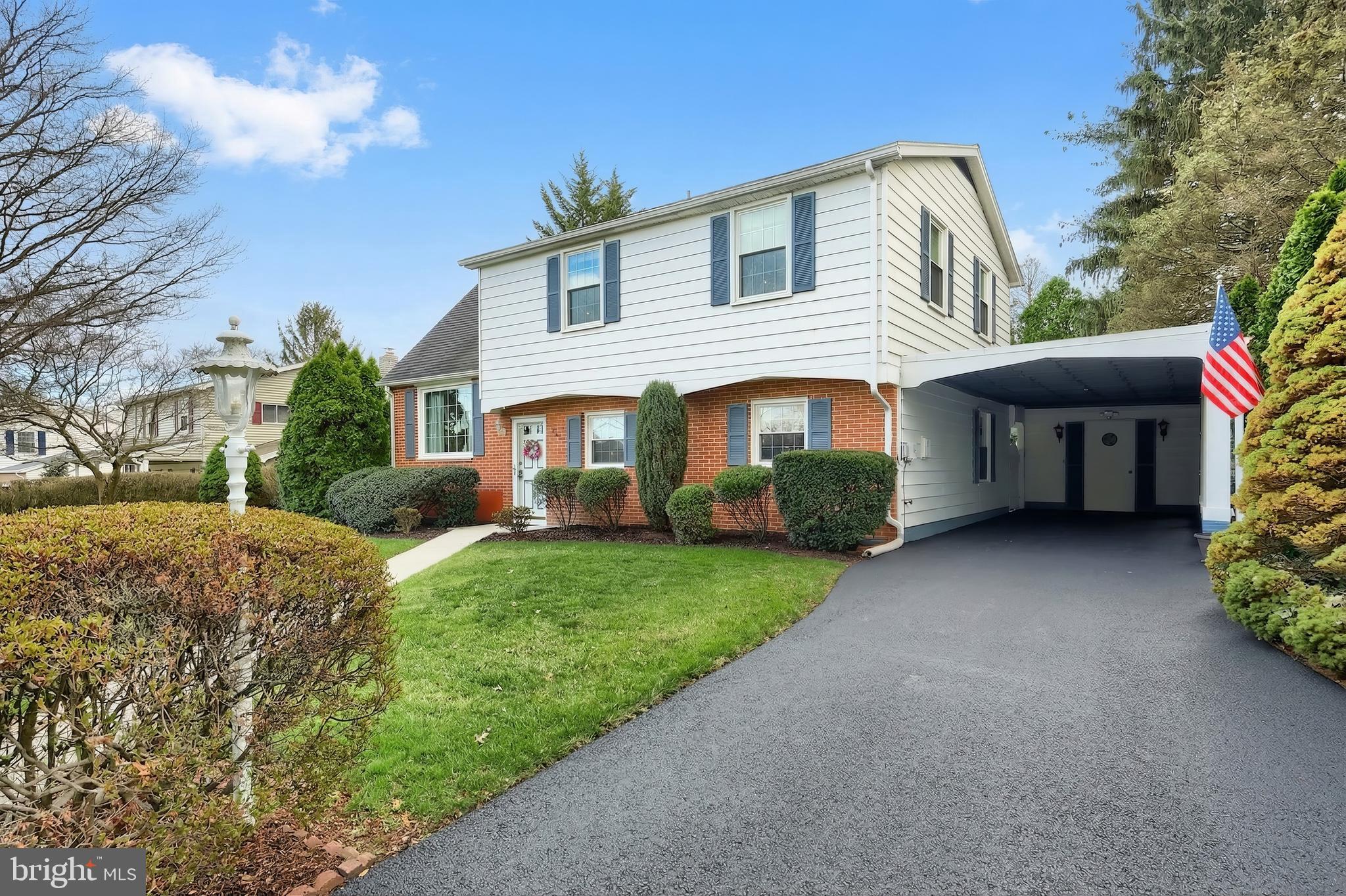 EAST YORK - Residential