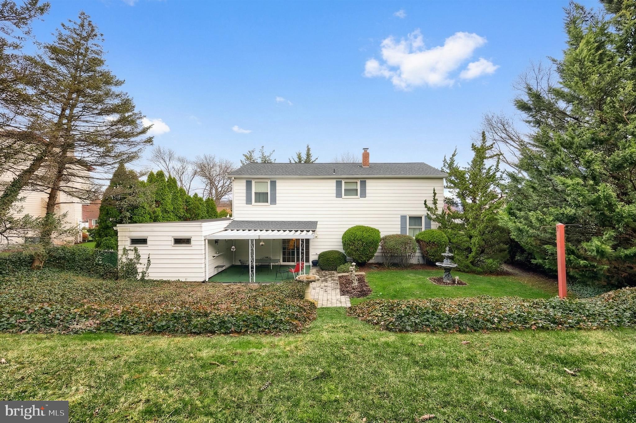 EAST YORK - Residential