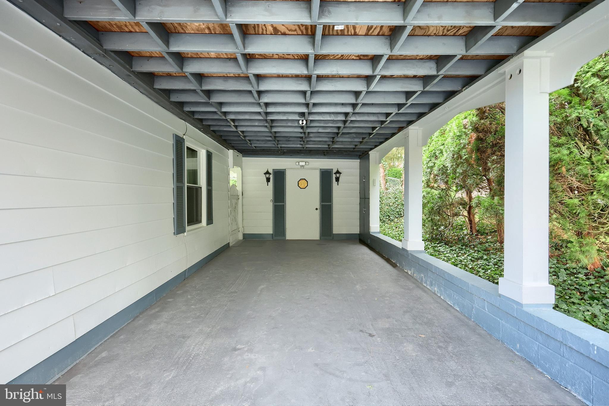 EAST YORK - Residential