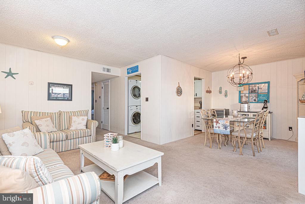 717 BRADLEY ROAD A A20204