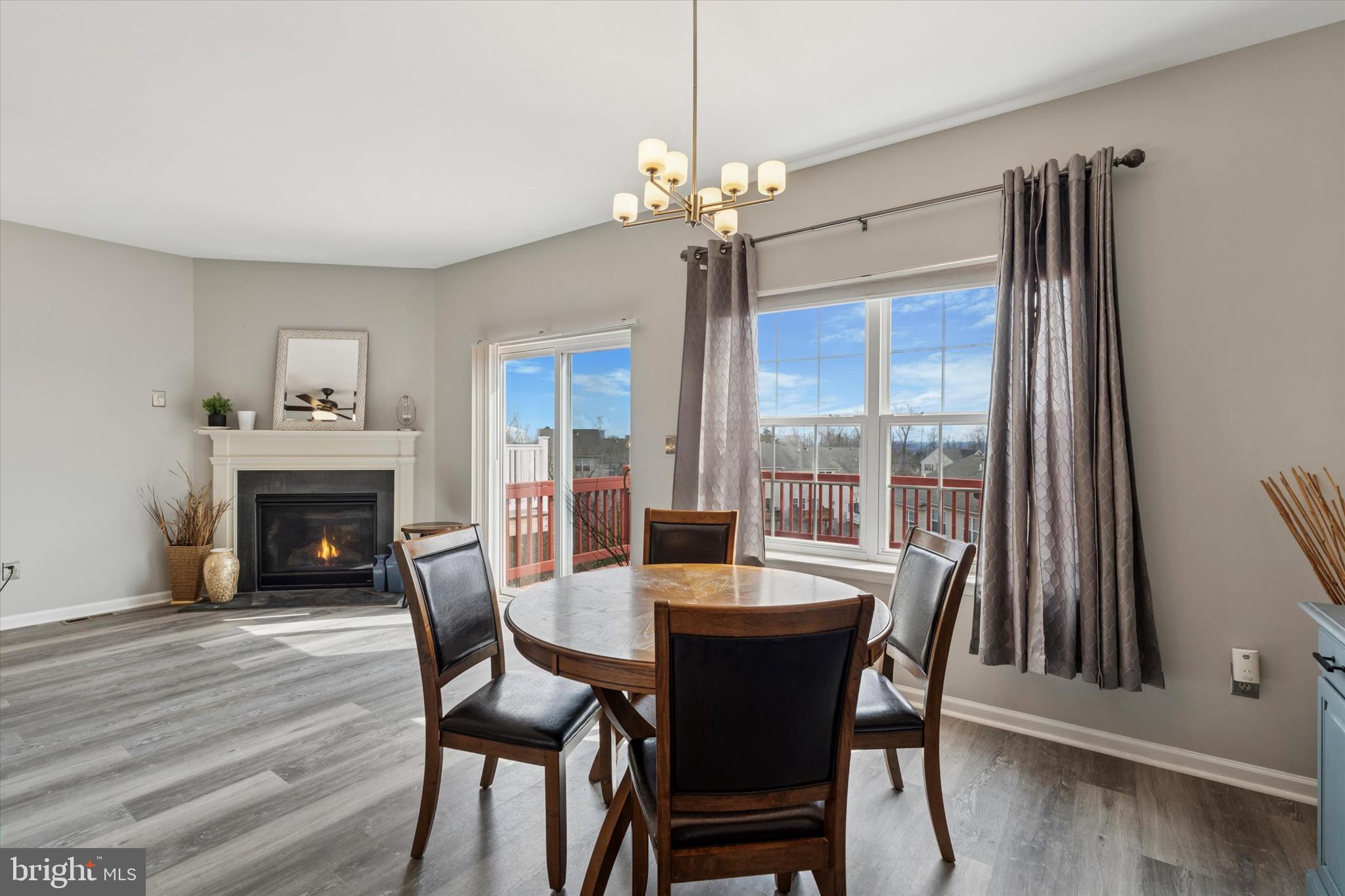 CODDINGTON VIEW - Residential