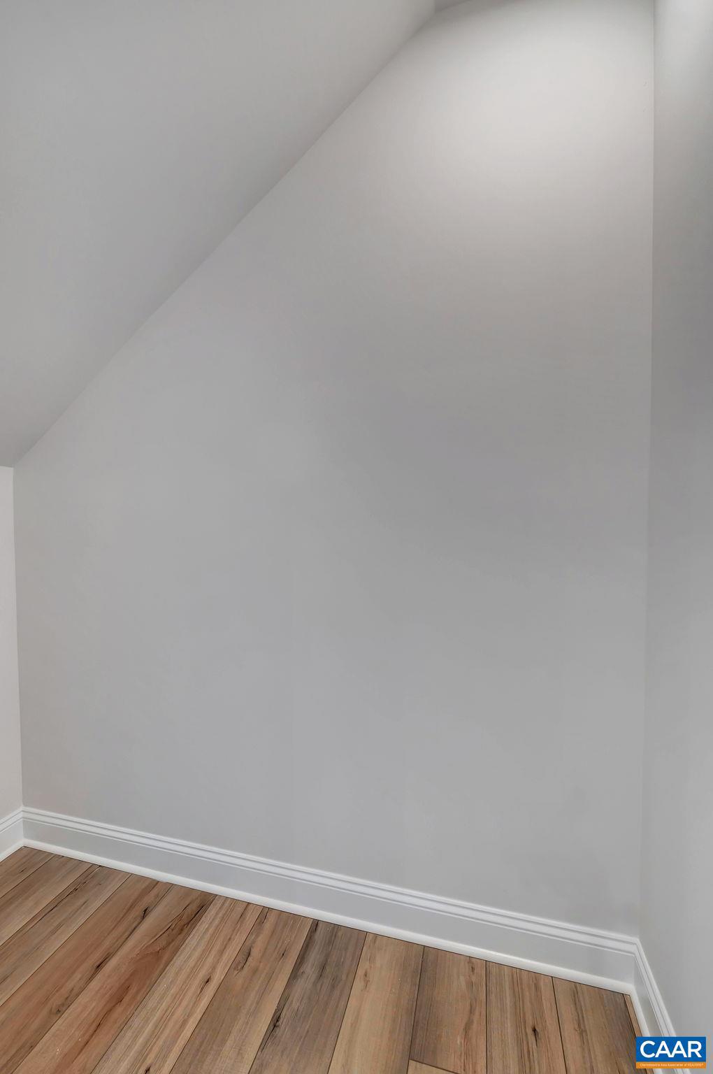 SPRING CREEK - Residential