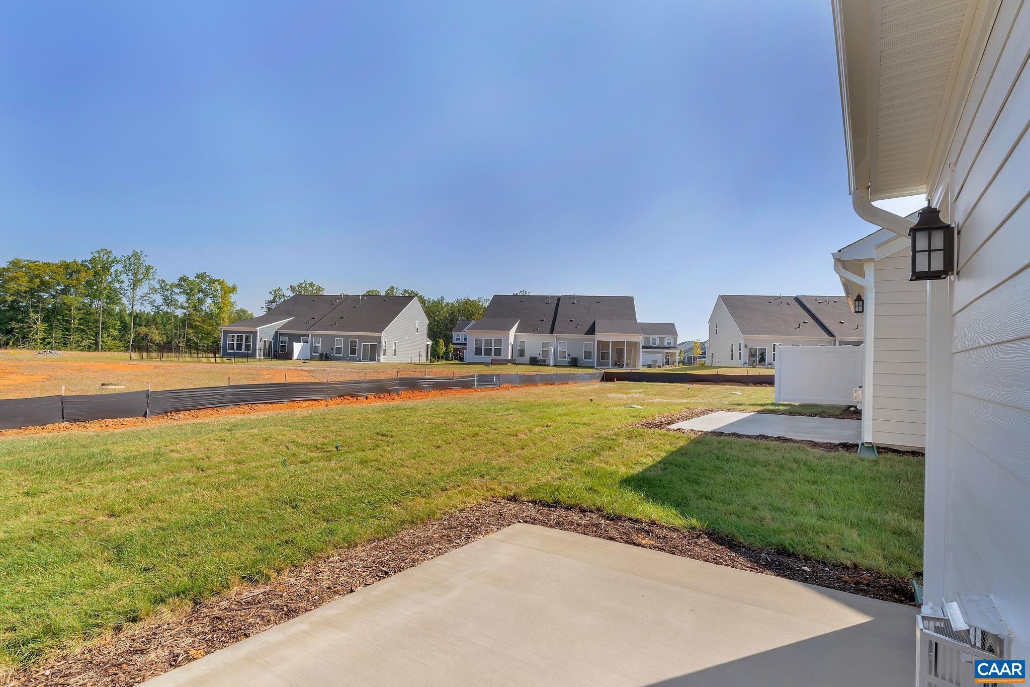 SPRING CREEK - Residential