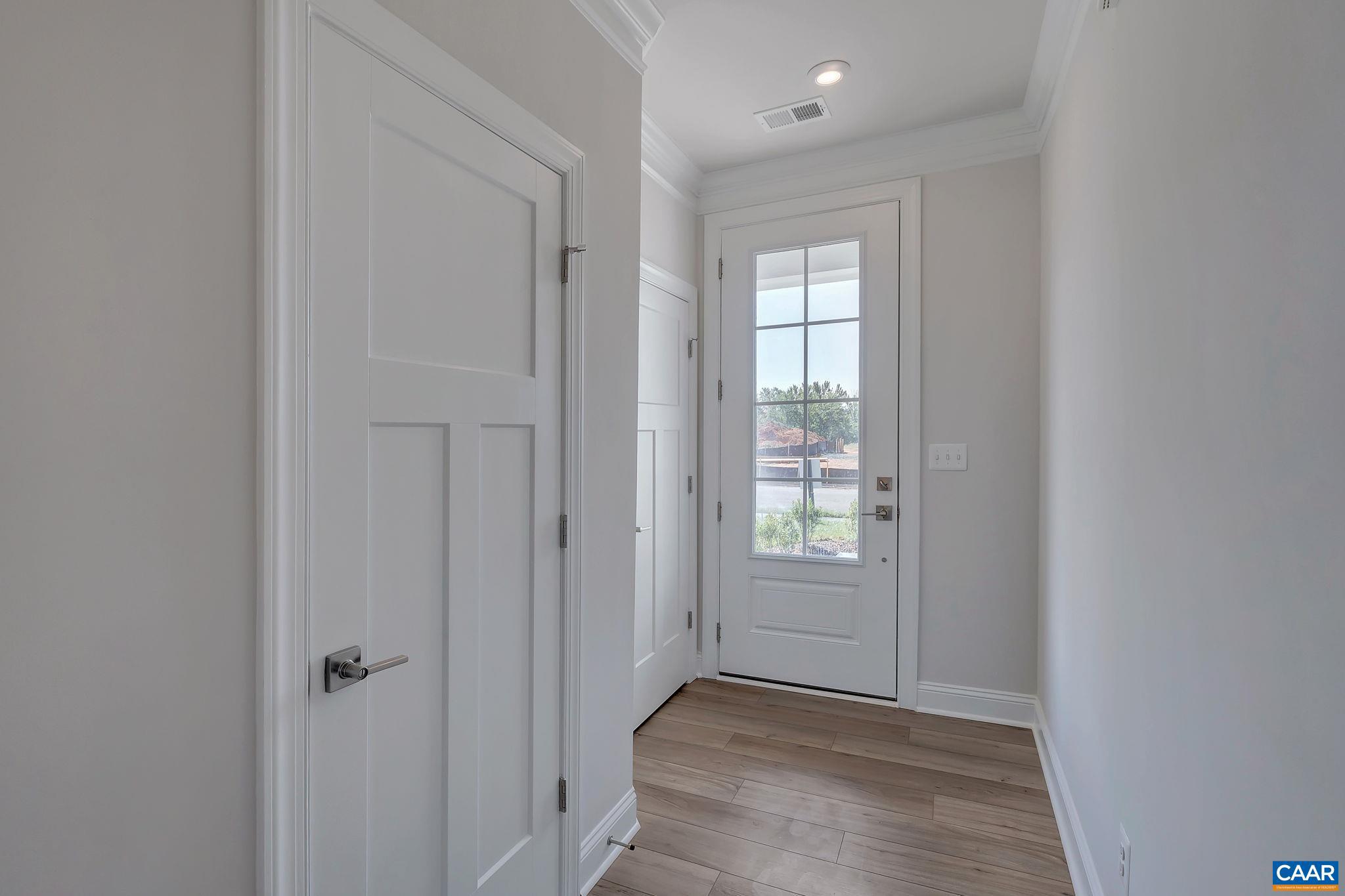 SPRING CREEK - Residential