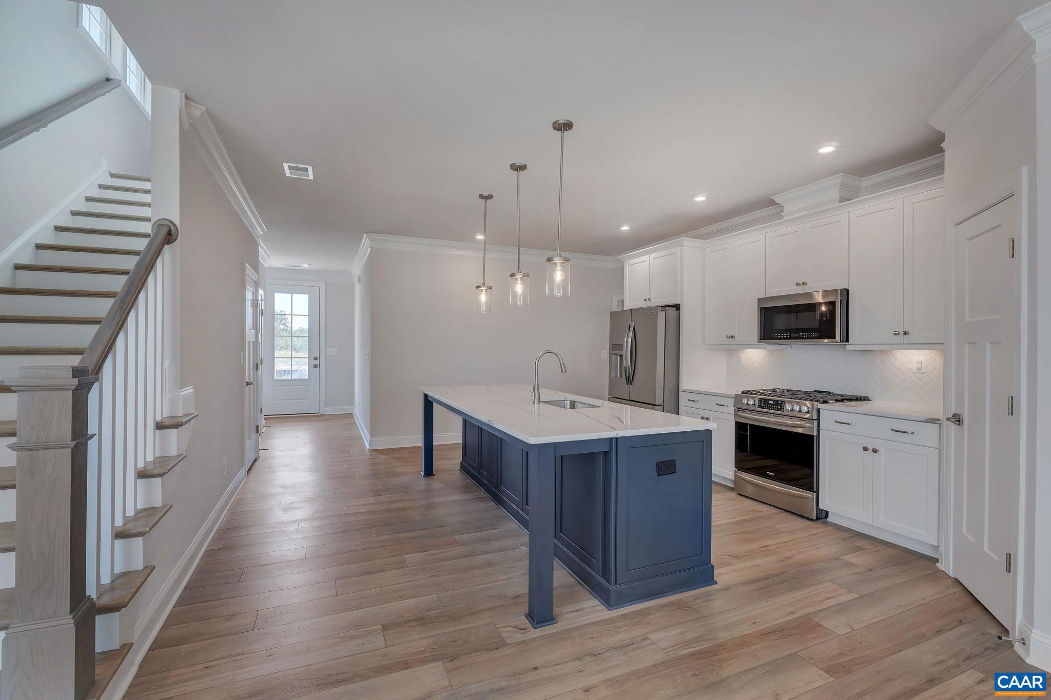 SPRING CREEK - Residential