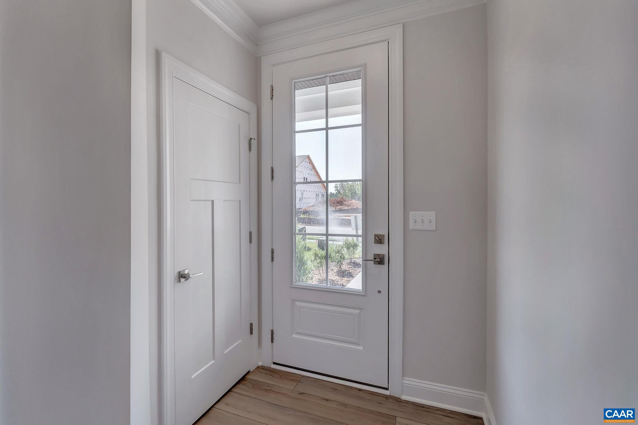 SPRING CREEK - Residential