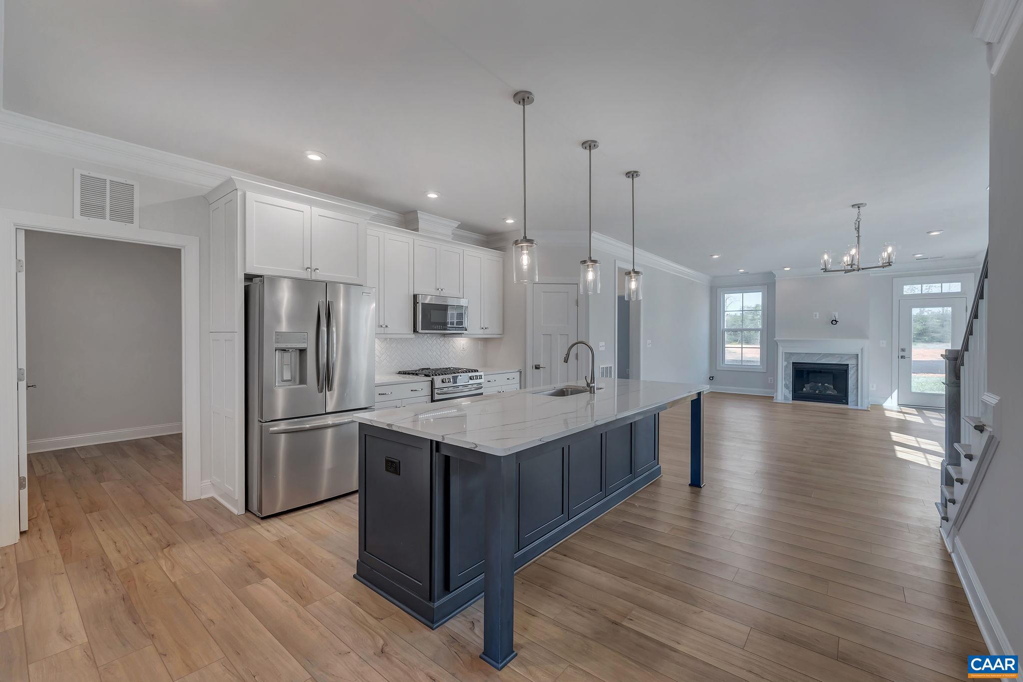 SPRING CREEK - Residential