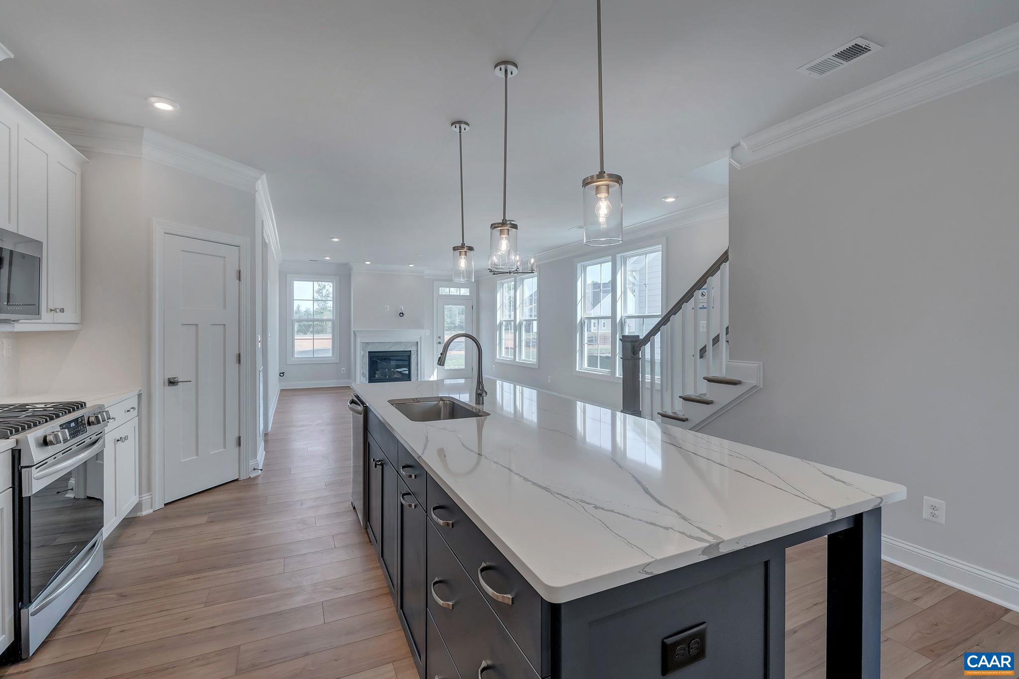 SPRING CREEK - Residential