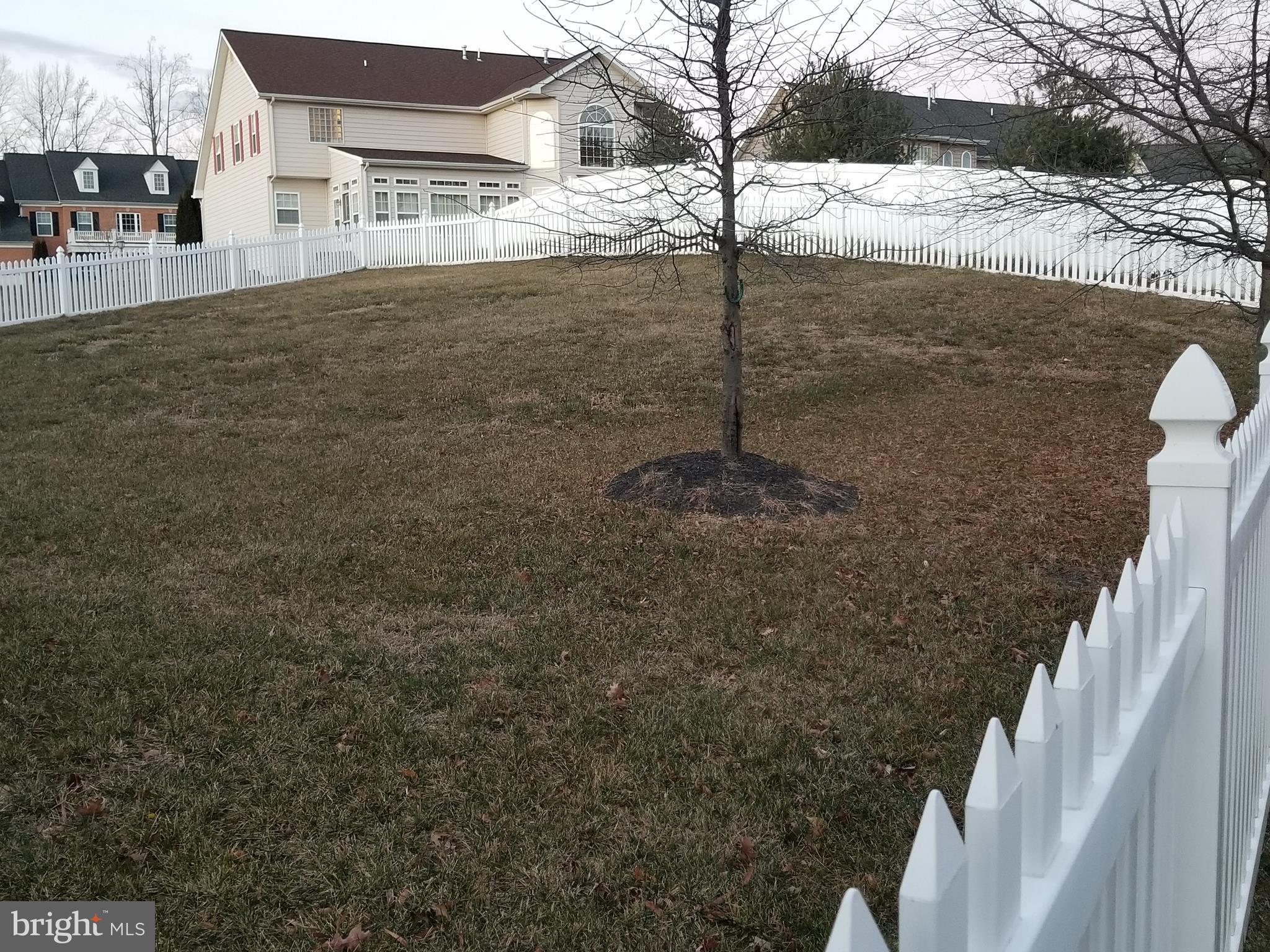 NAZARIO WOODS - Residential