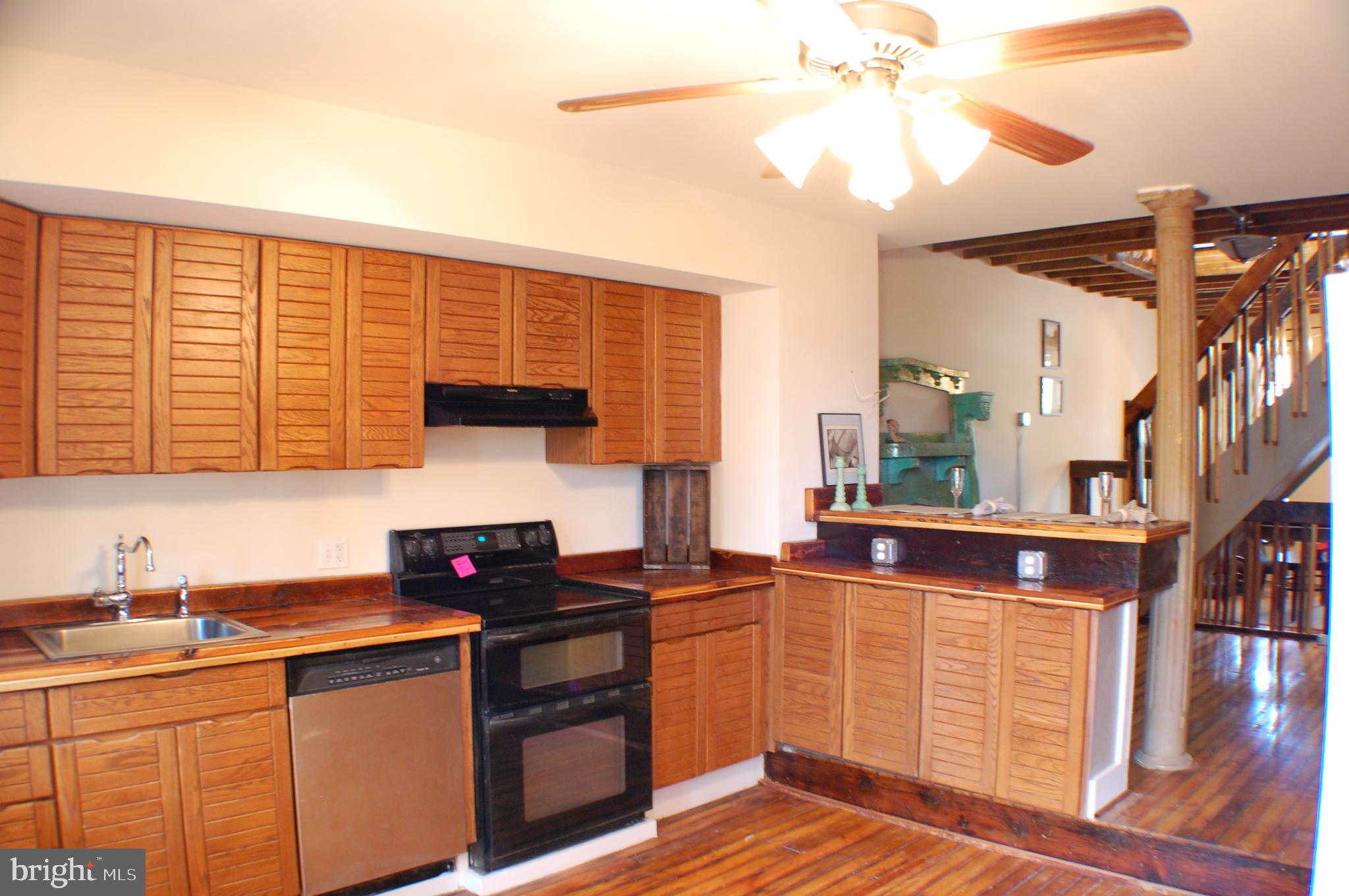 WESTPORT - Residential Lease