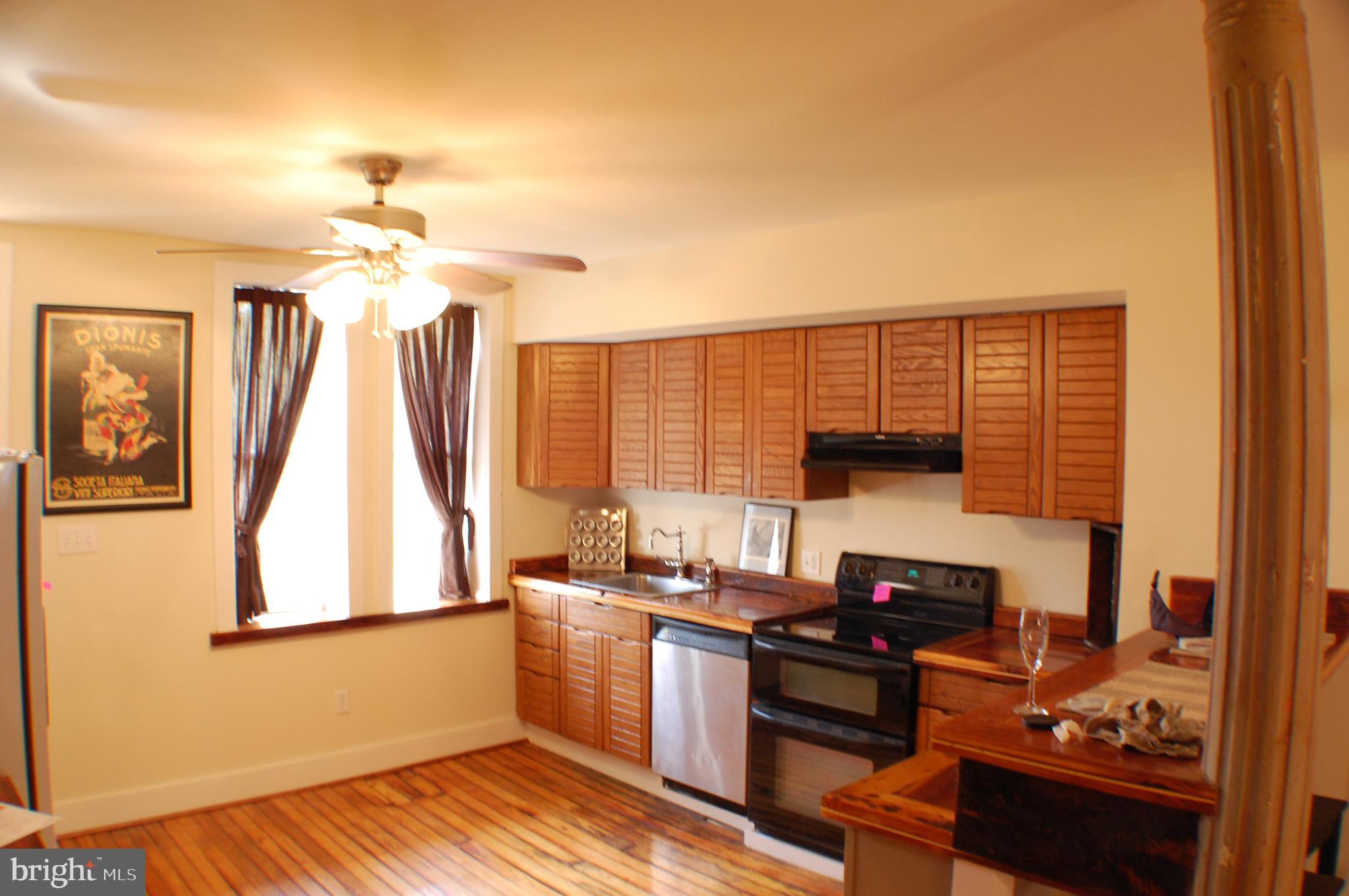 WESTPORT - Residential Lease