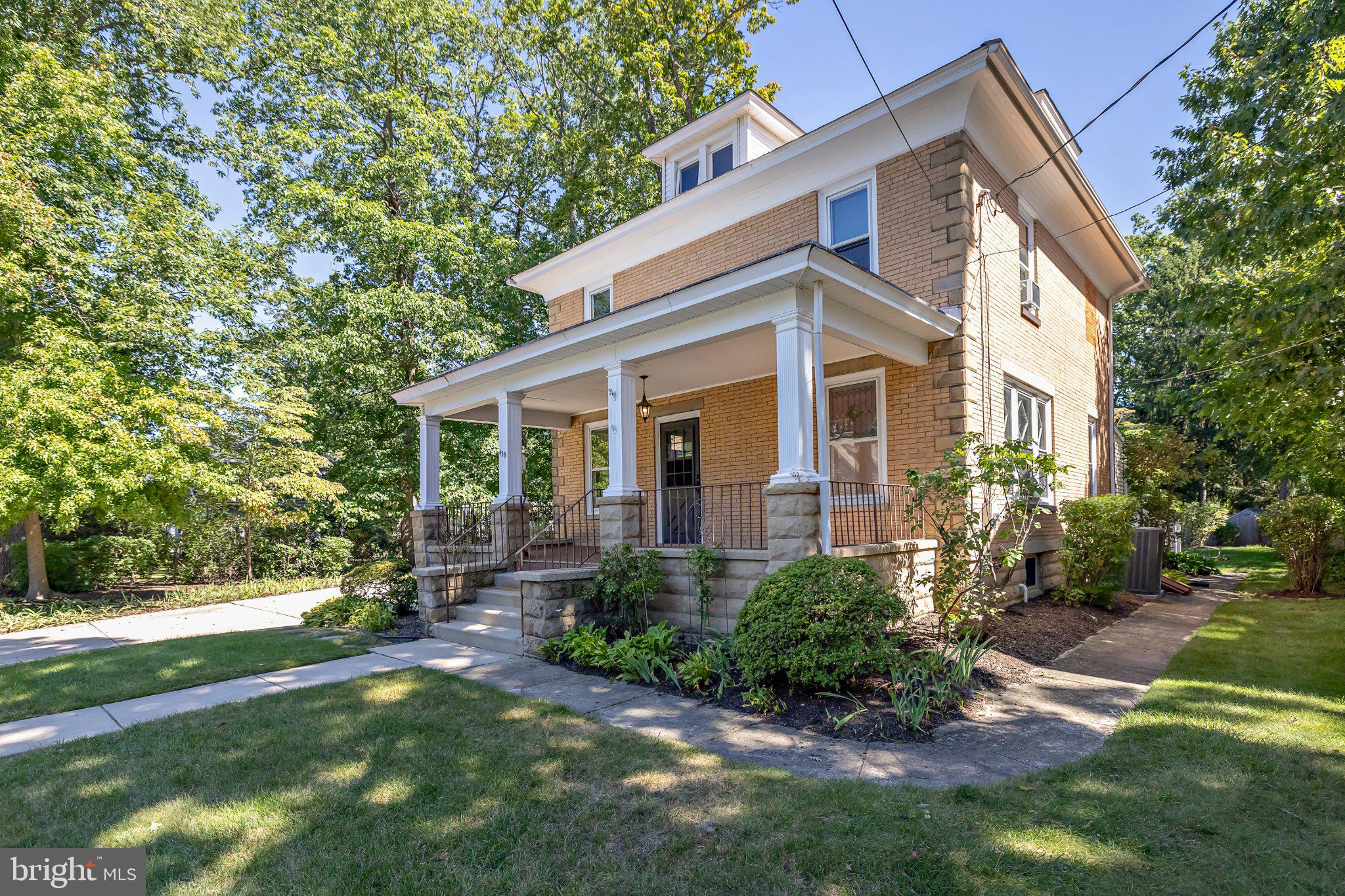 419 HIGHLAND TERRACE
