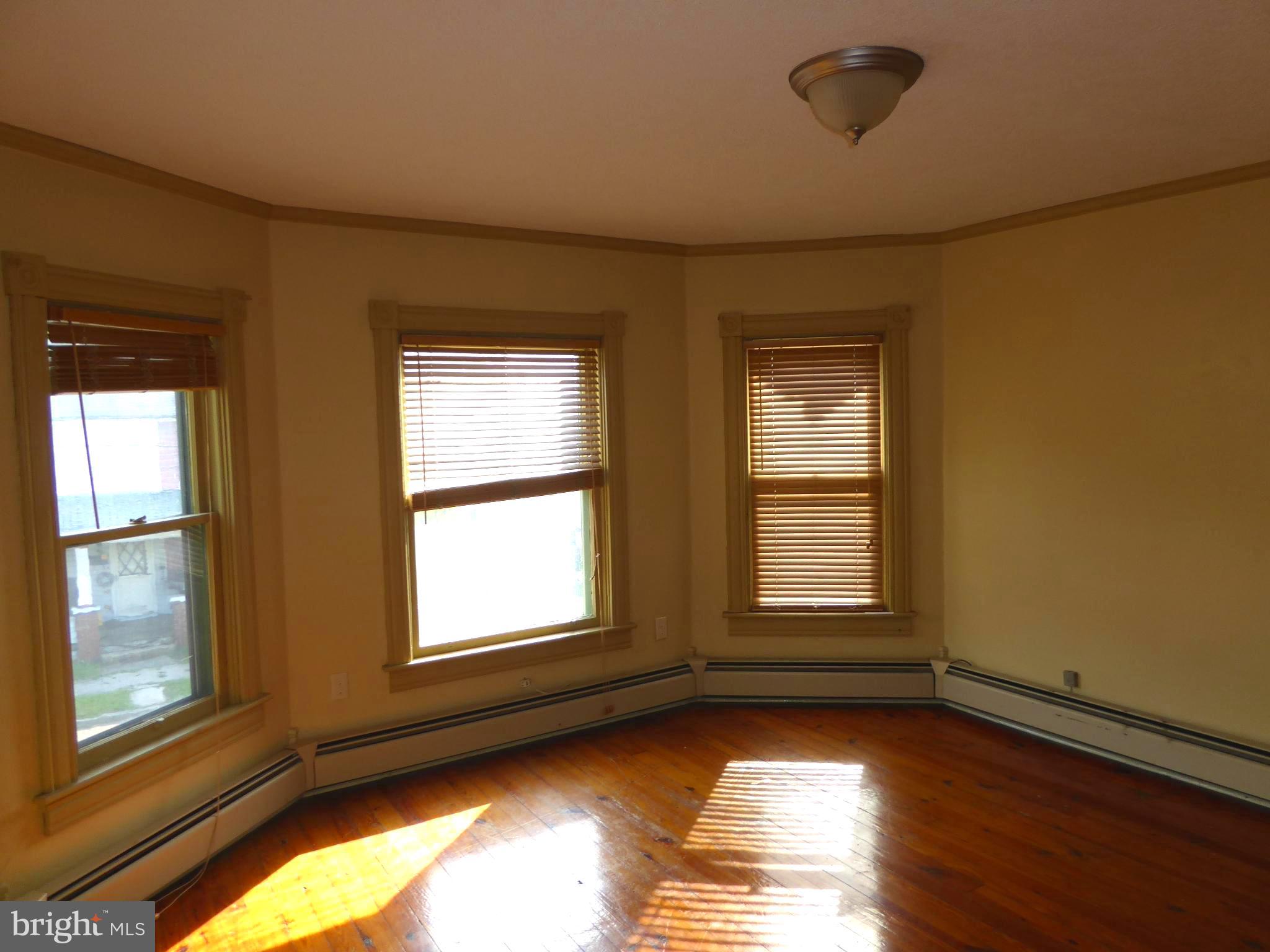 NORTH END - Residential