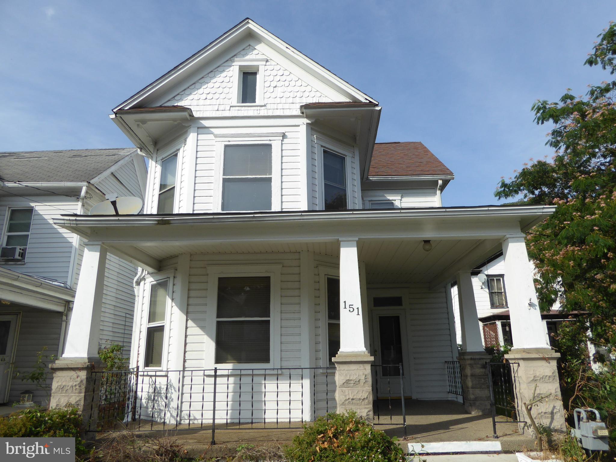 NORTH END - Residential