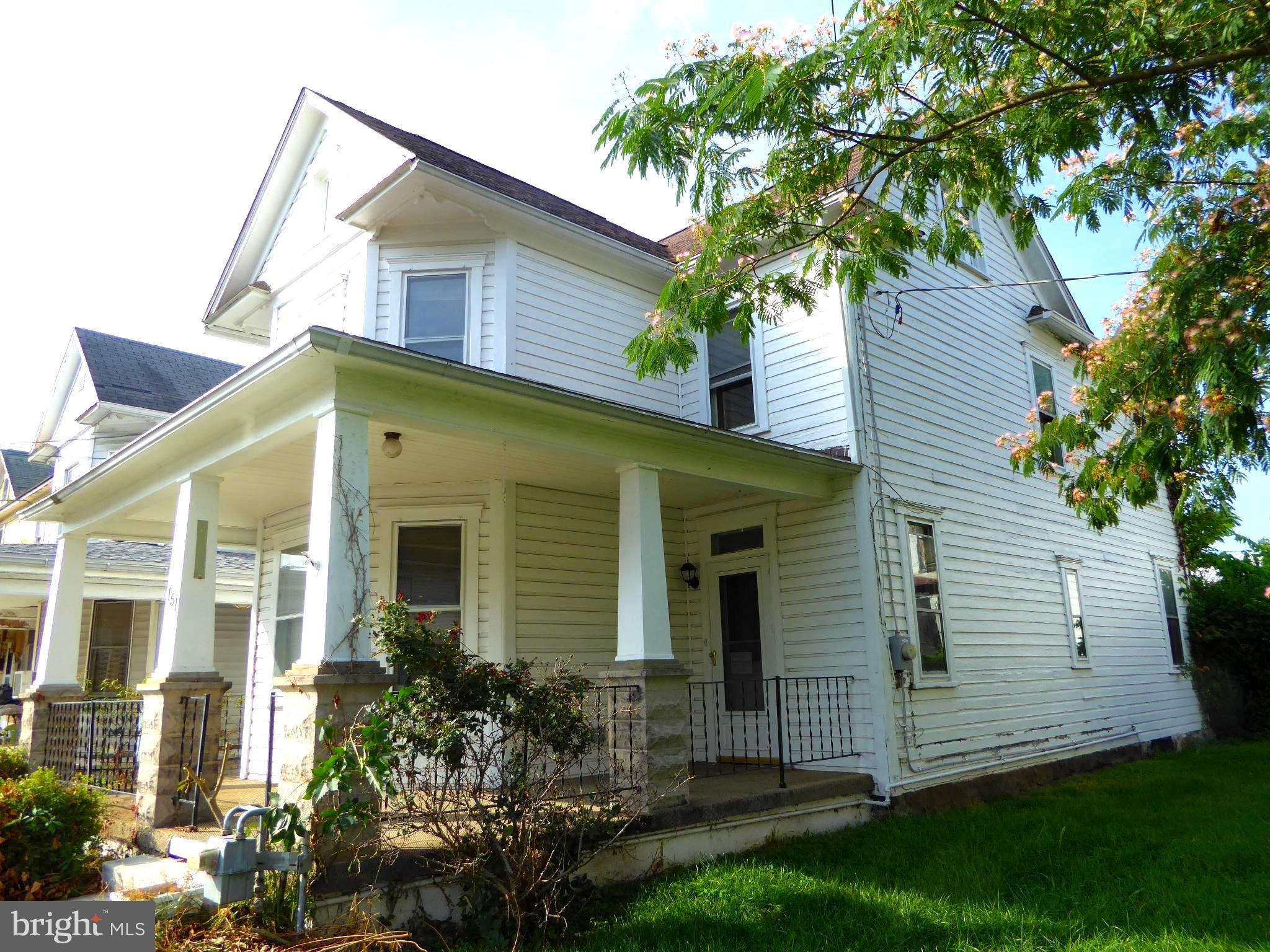 NORTH END - Residential