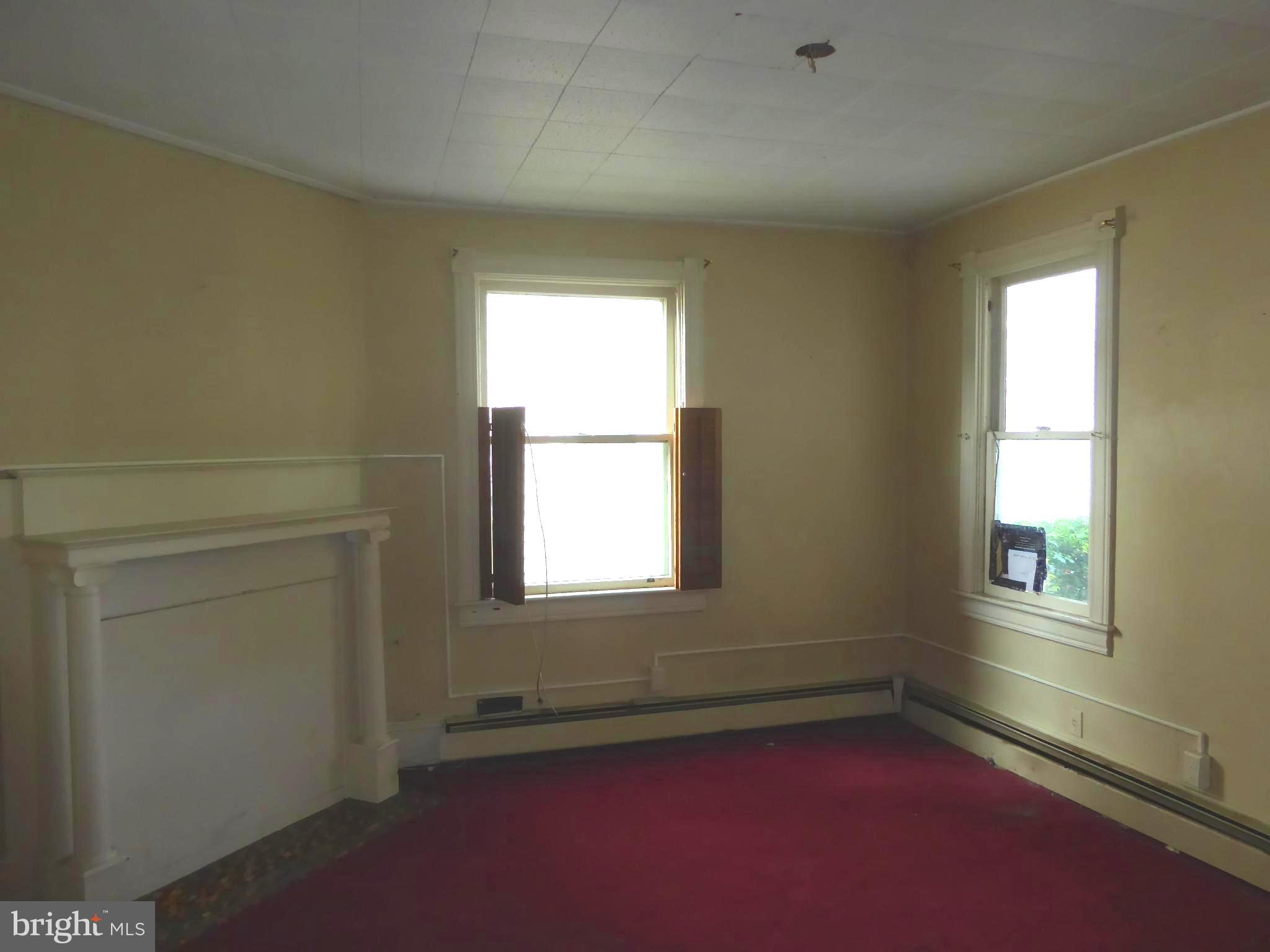 NORTH END - Residential