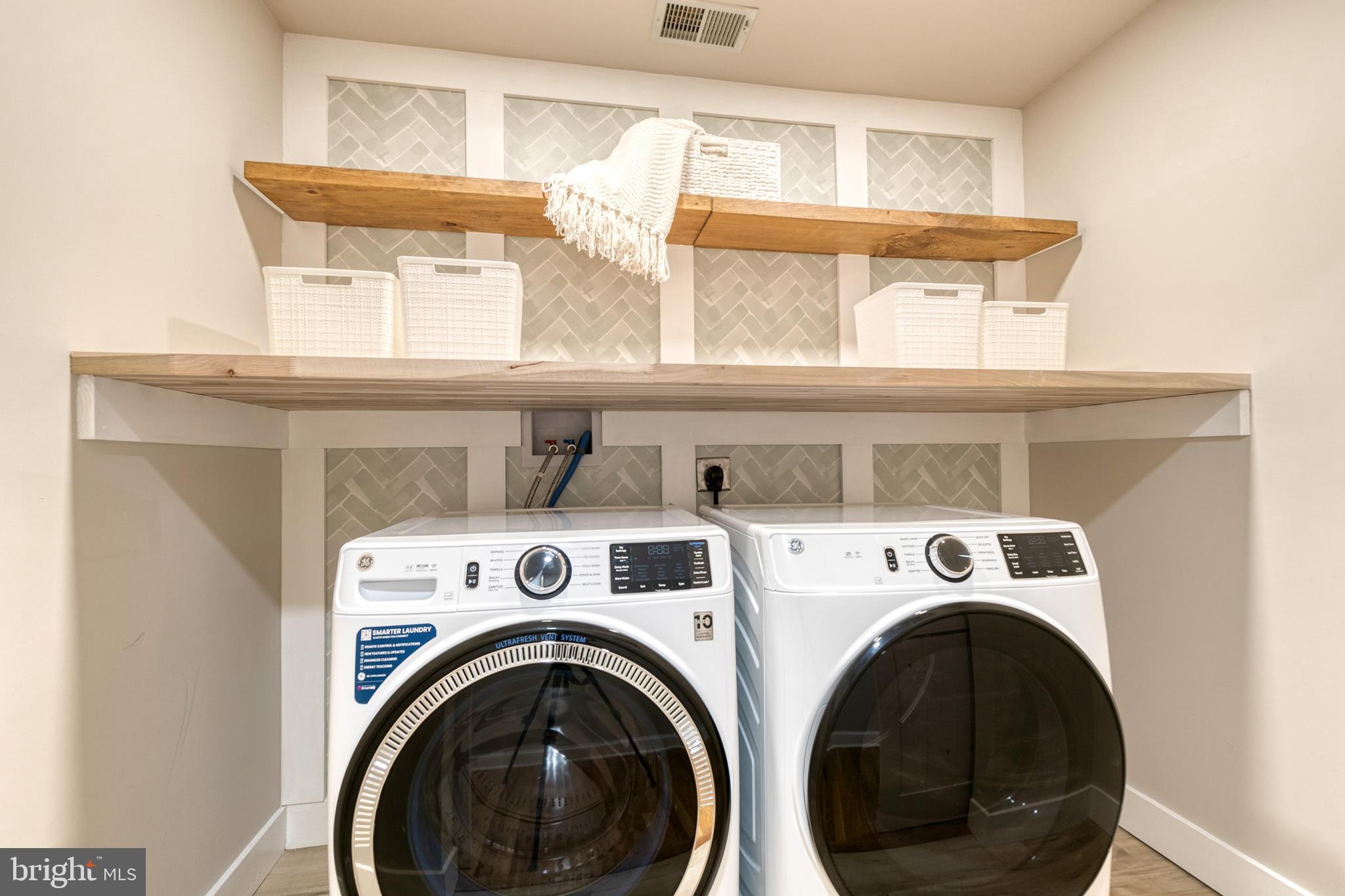 ROCK CREEK FOREST - Residential