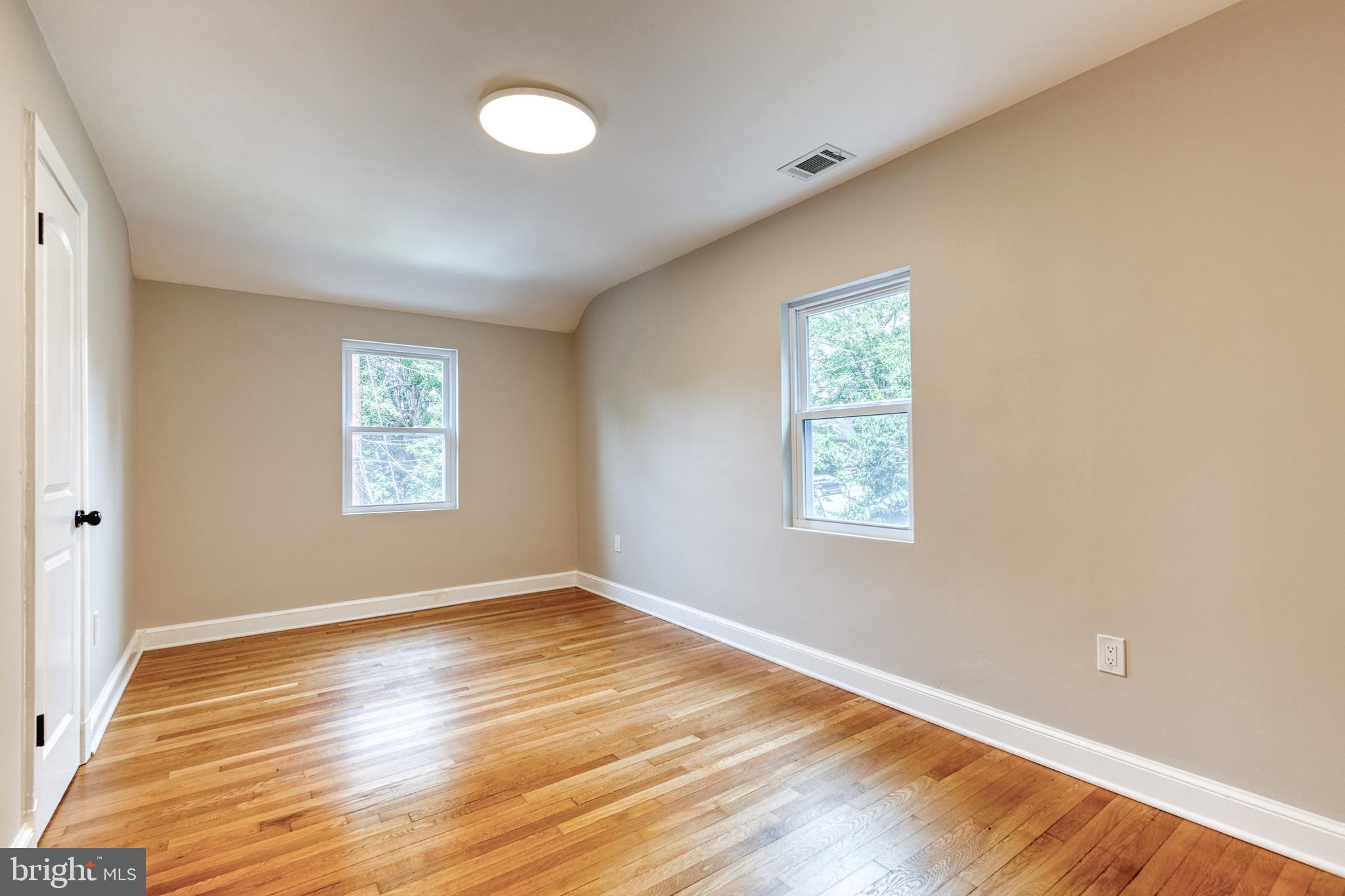 ROCK CREEK FOREST - Residential