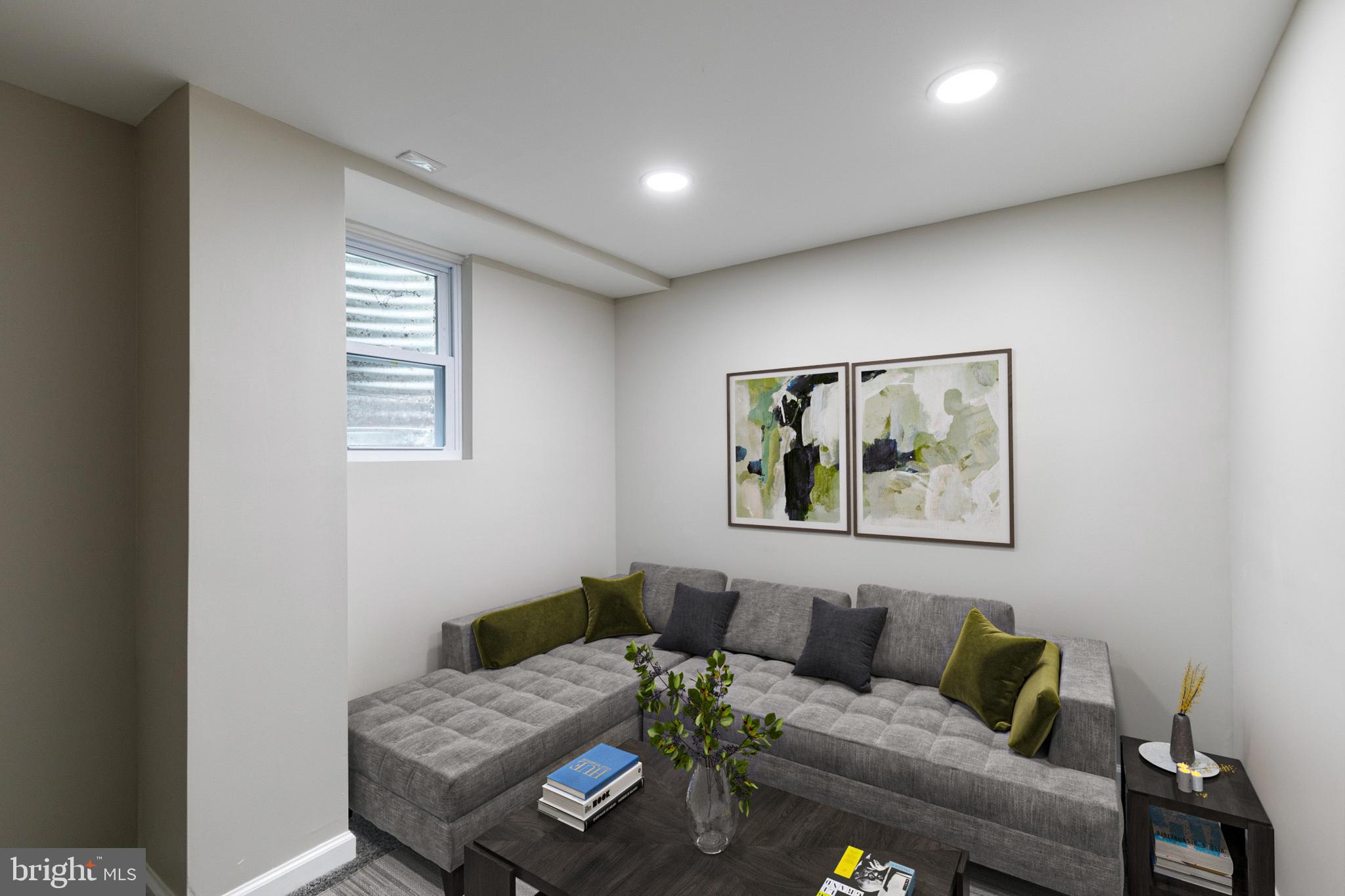 ROCK CREEK FOREST - Residential