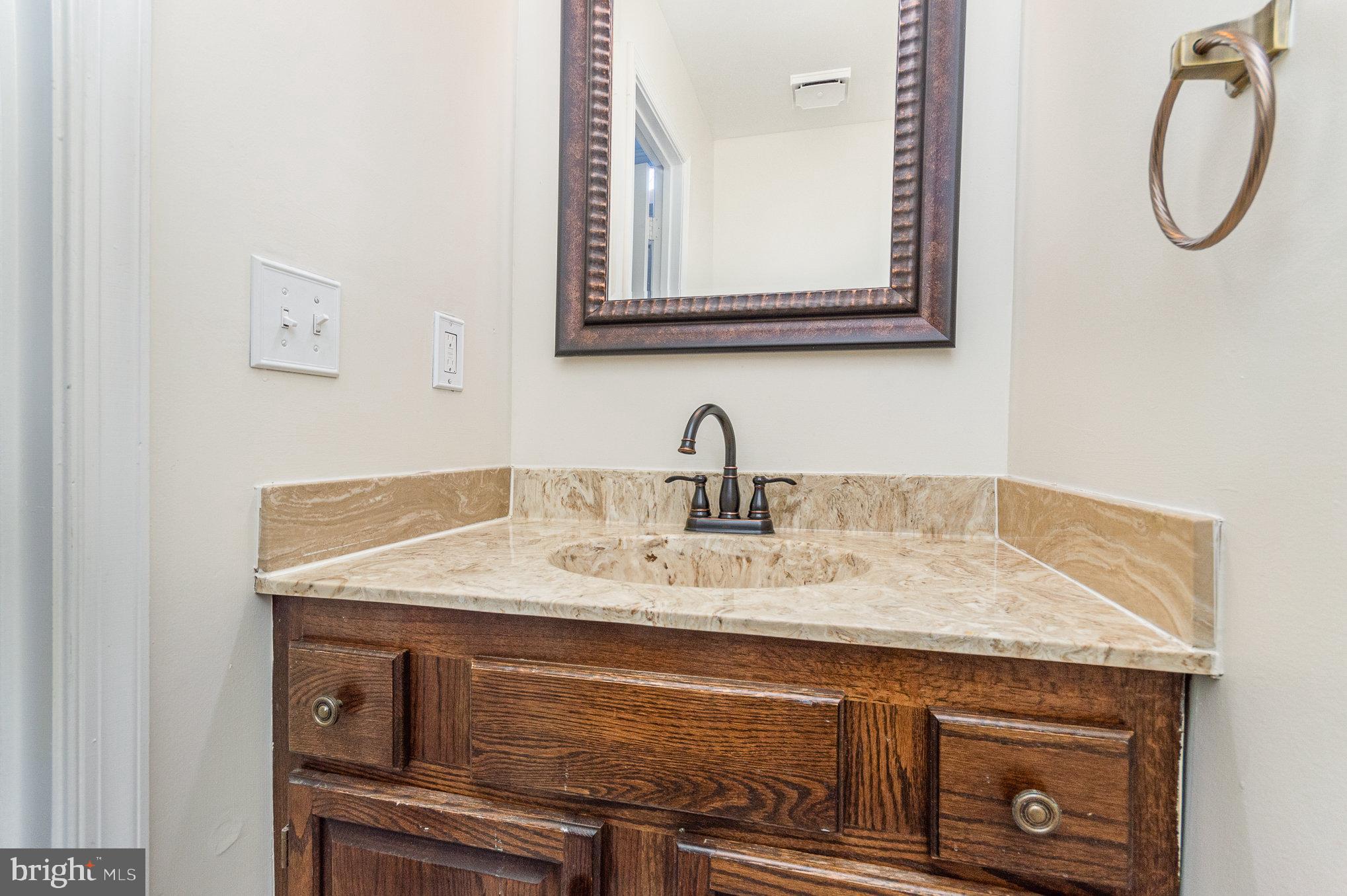 OLD TOWN STATION - Residential Lease