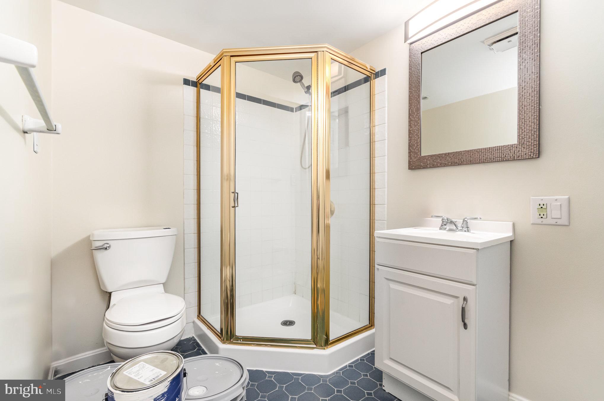 OLD TOWN STATION - Residential Lease