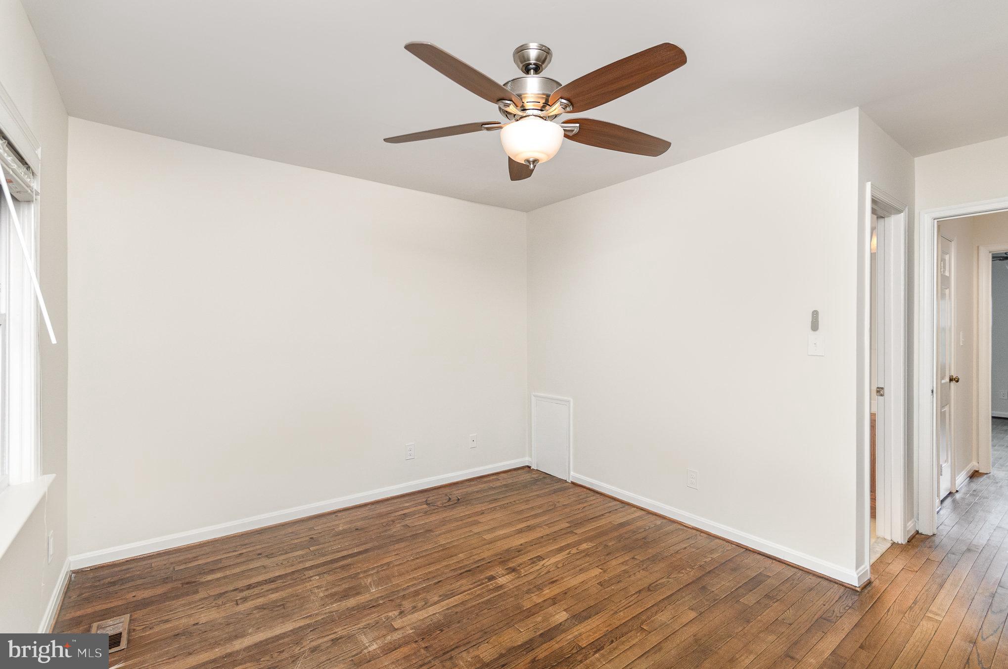 OLD TOWN STATION - Residential Lease