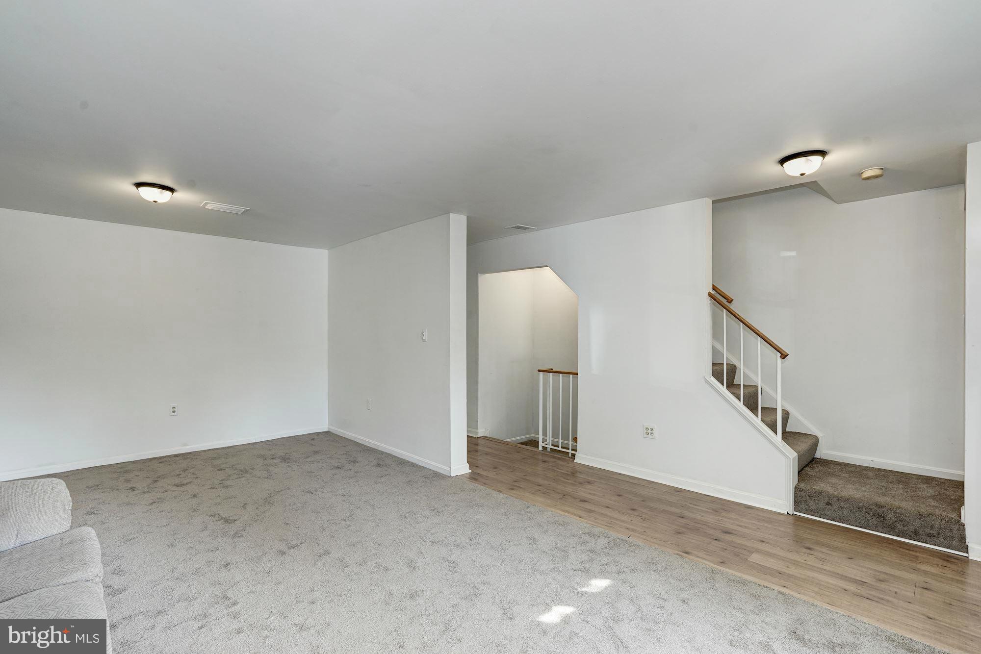 HERITAGE CROSSING - Residential