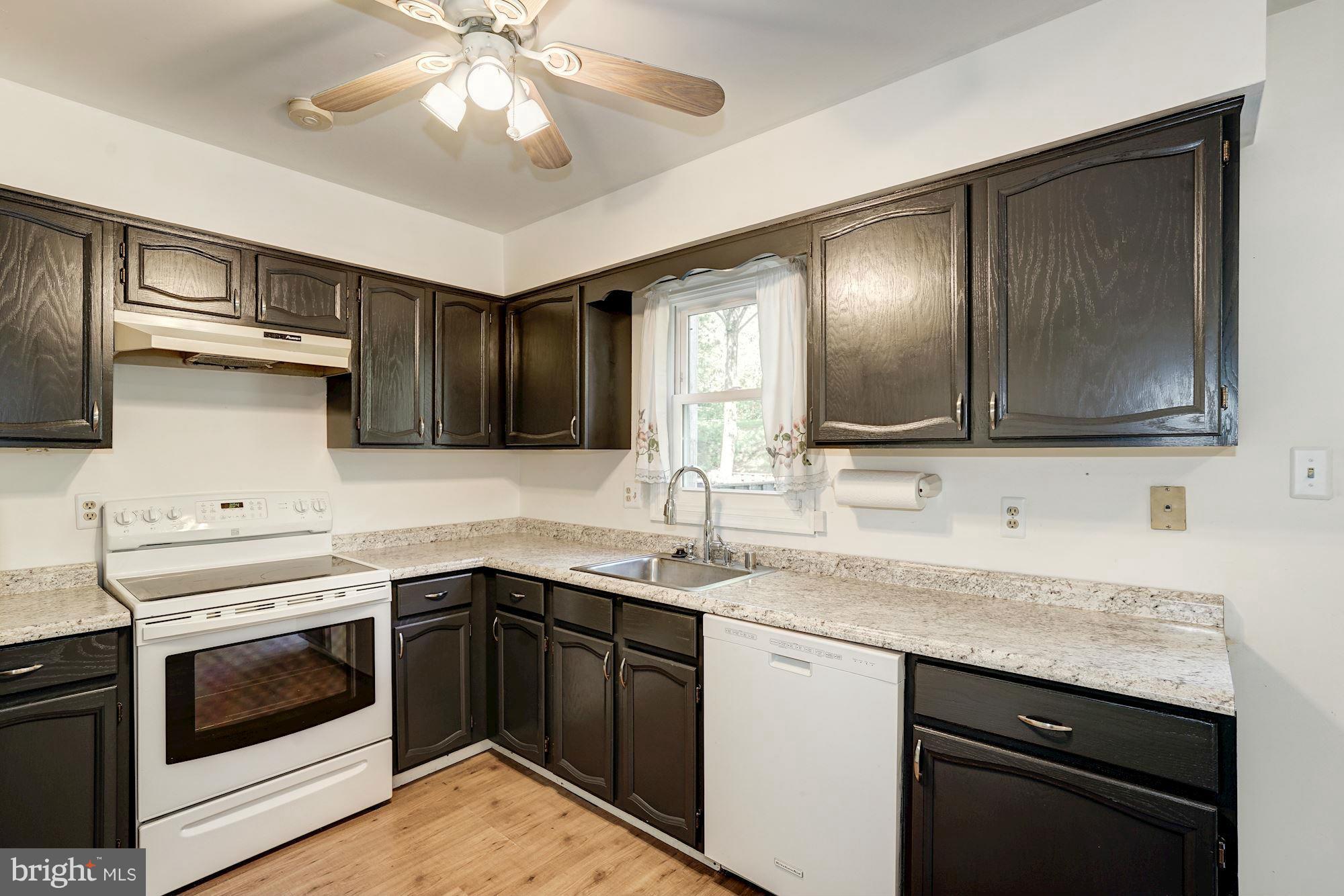 HERITAGE CROSSING - Residential