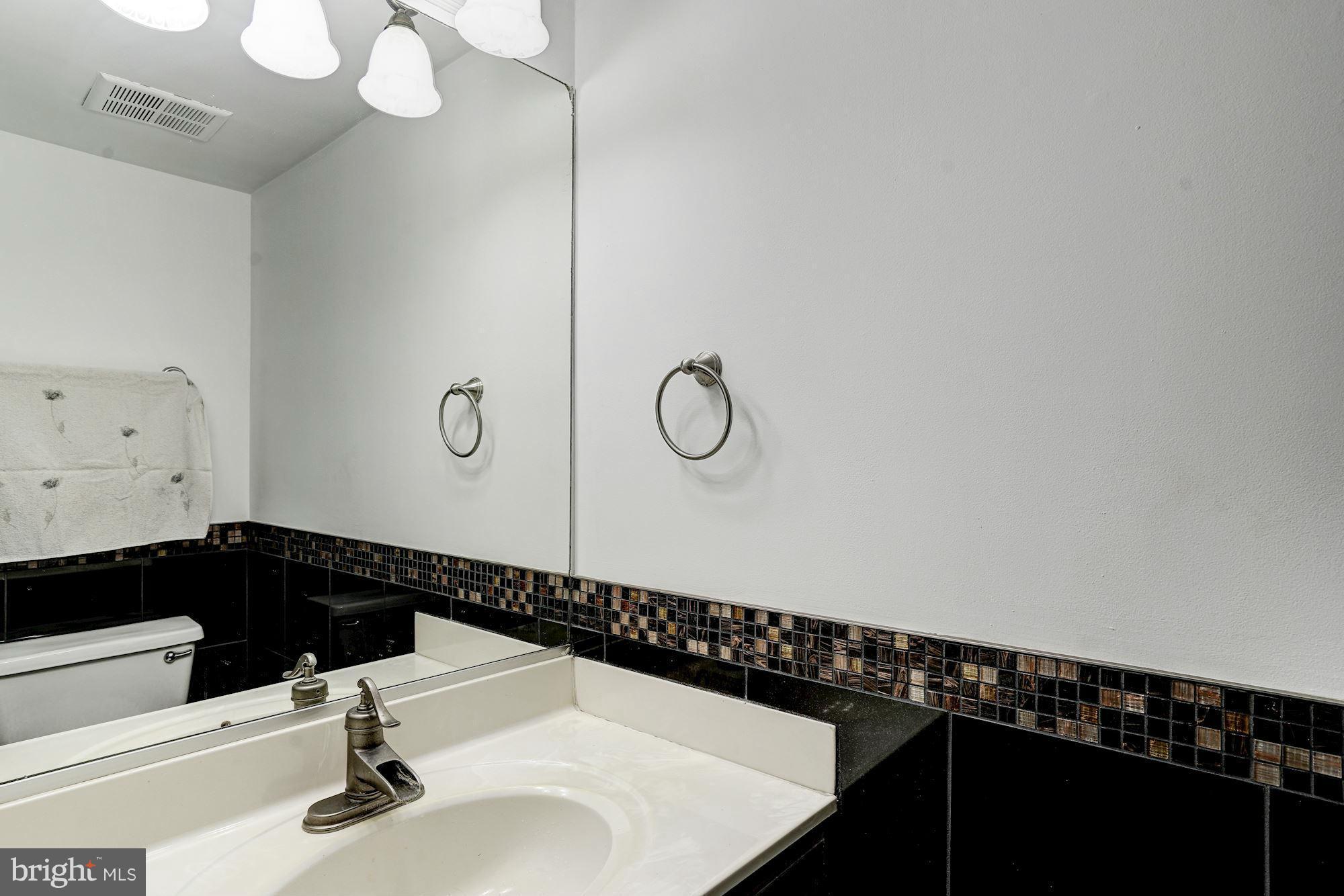 HERITAGE CROSSING - Residential