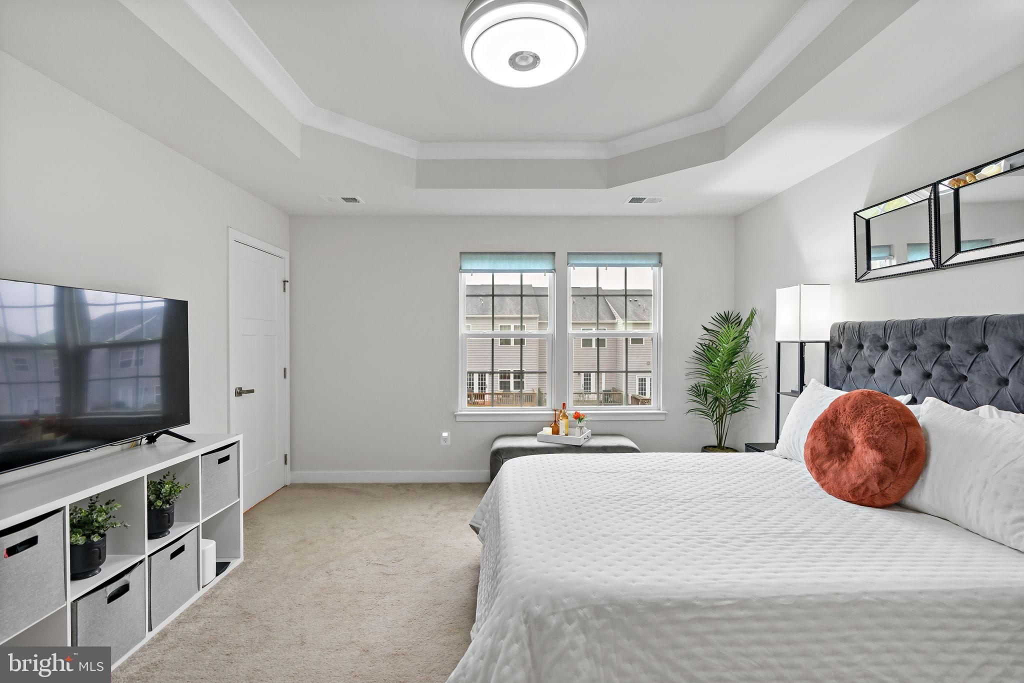 POTOMAC STATION - Residential