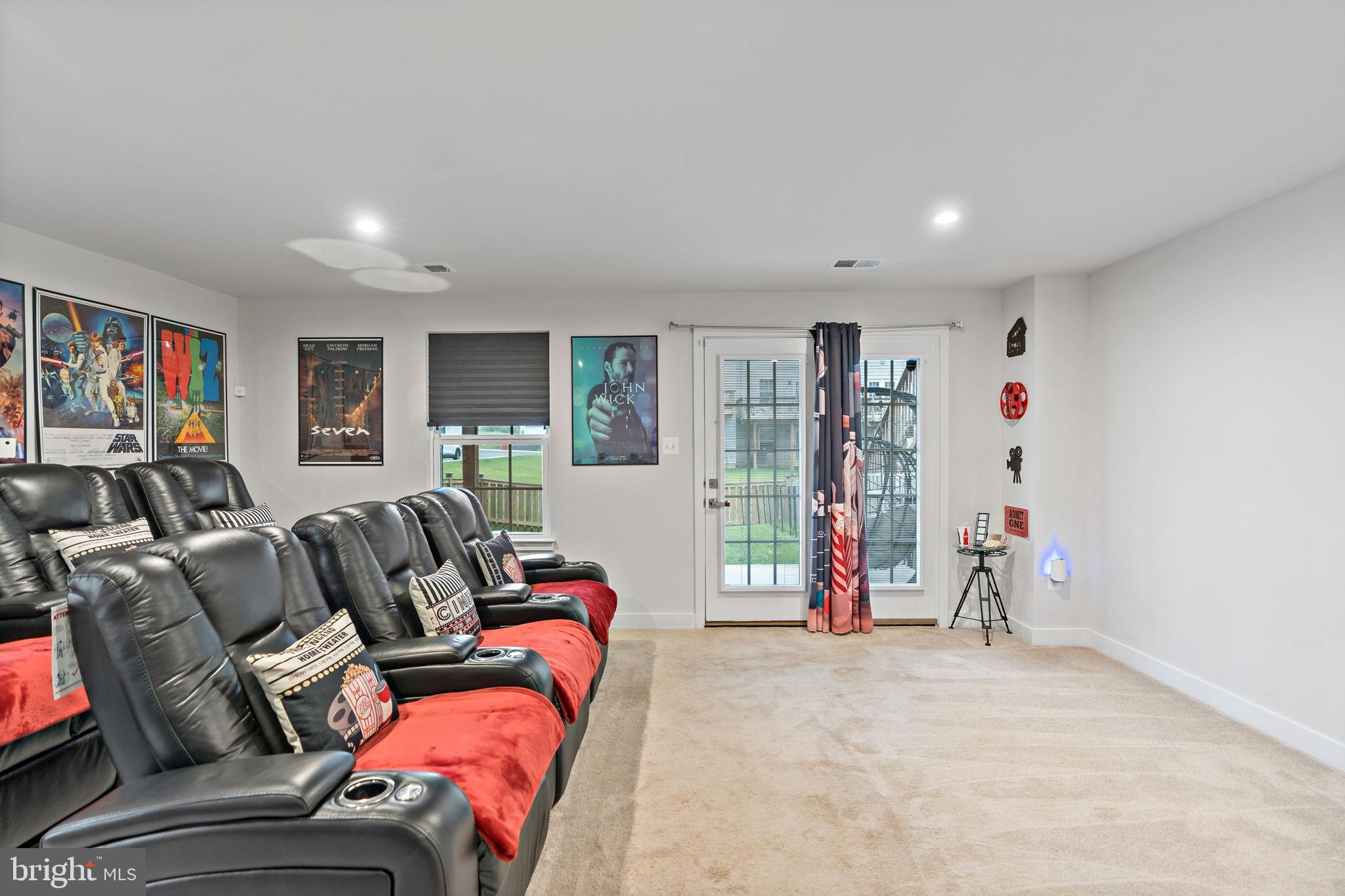 POTOMAC STATION - Residential