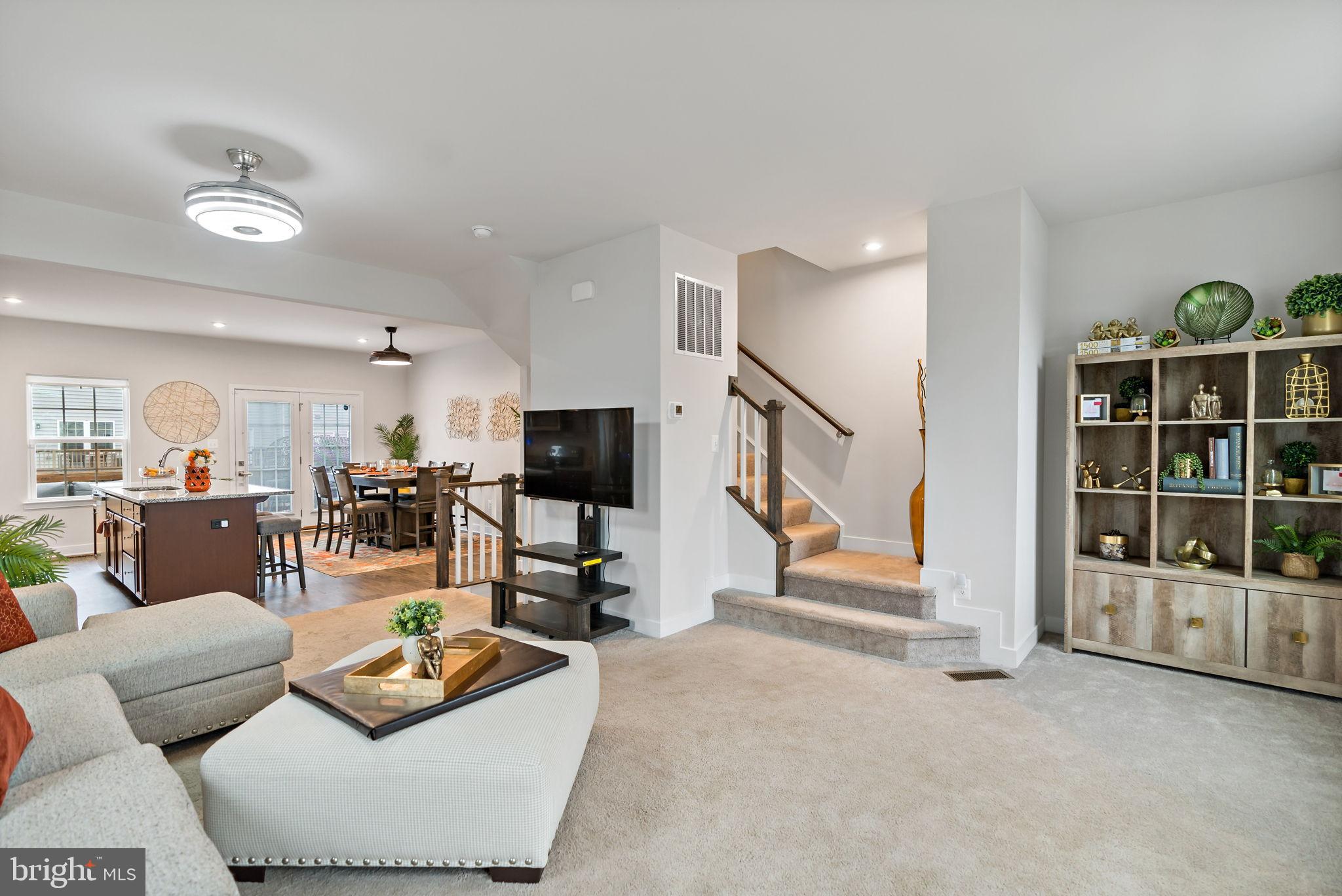 POTOMAC STATION - Residential