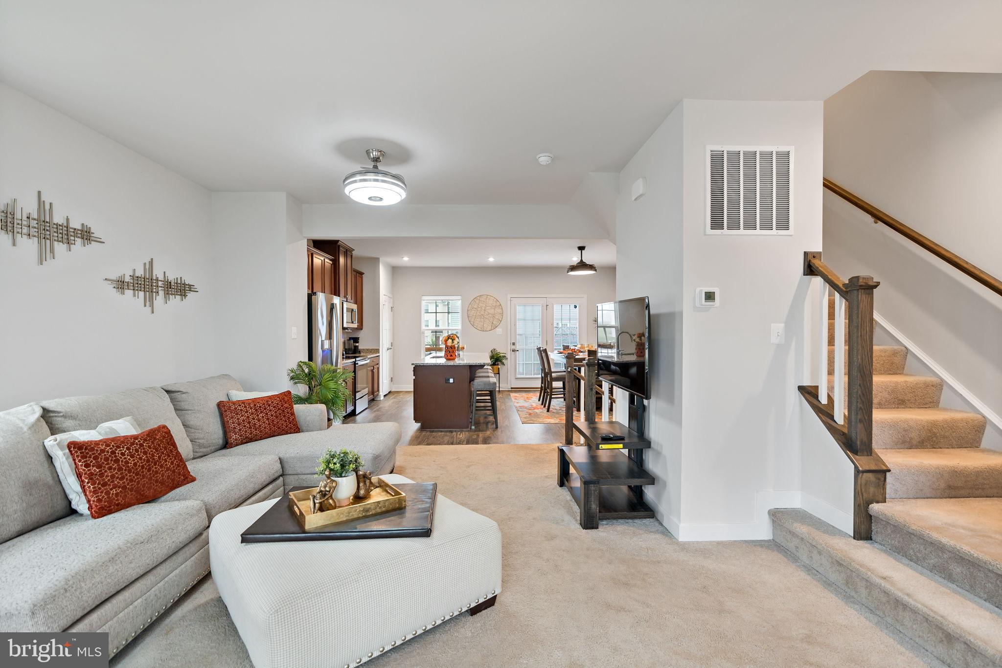 POTOMAC STATION - Residential