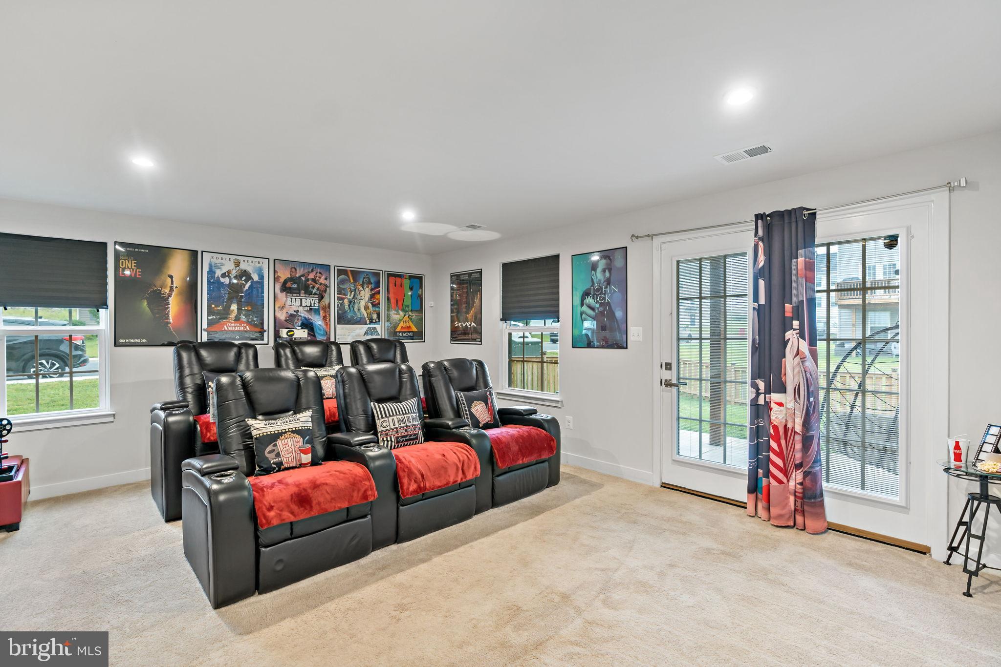 POTOMAC STATION - Residential