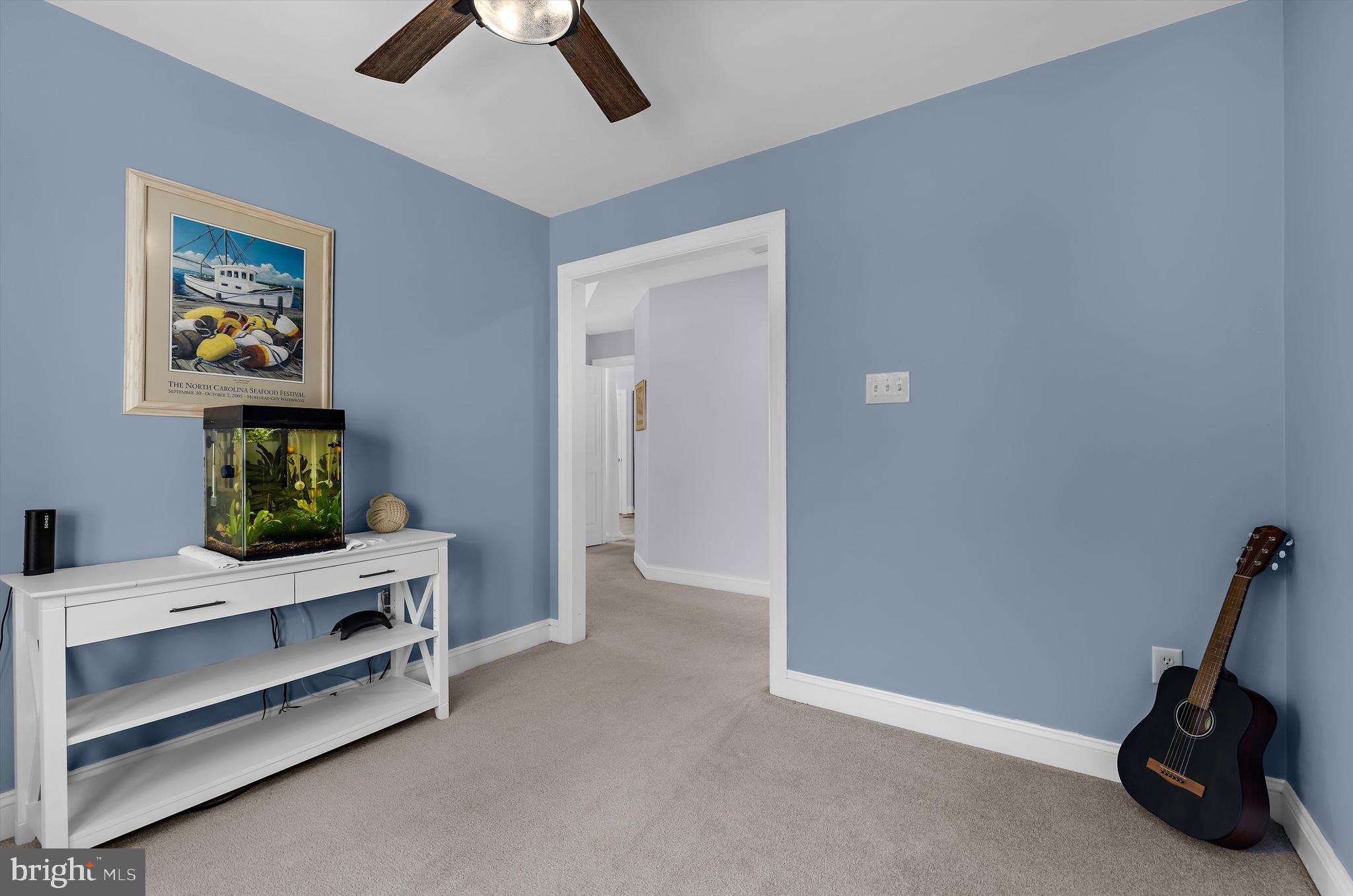 COMPASS POINTE - Residential